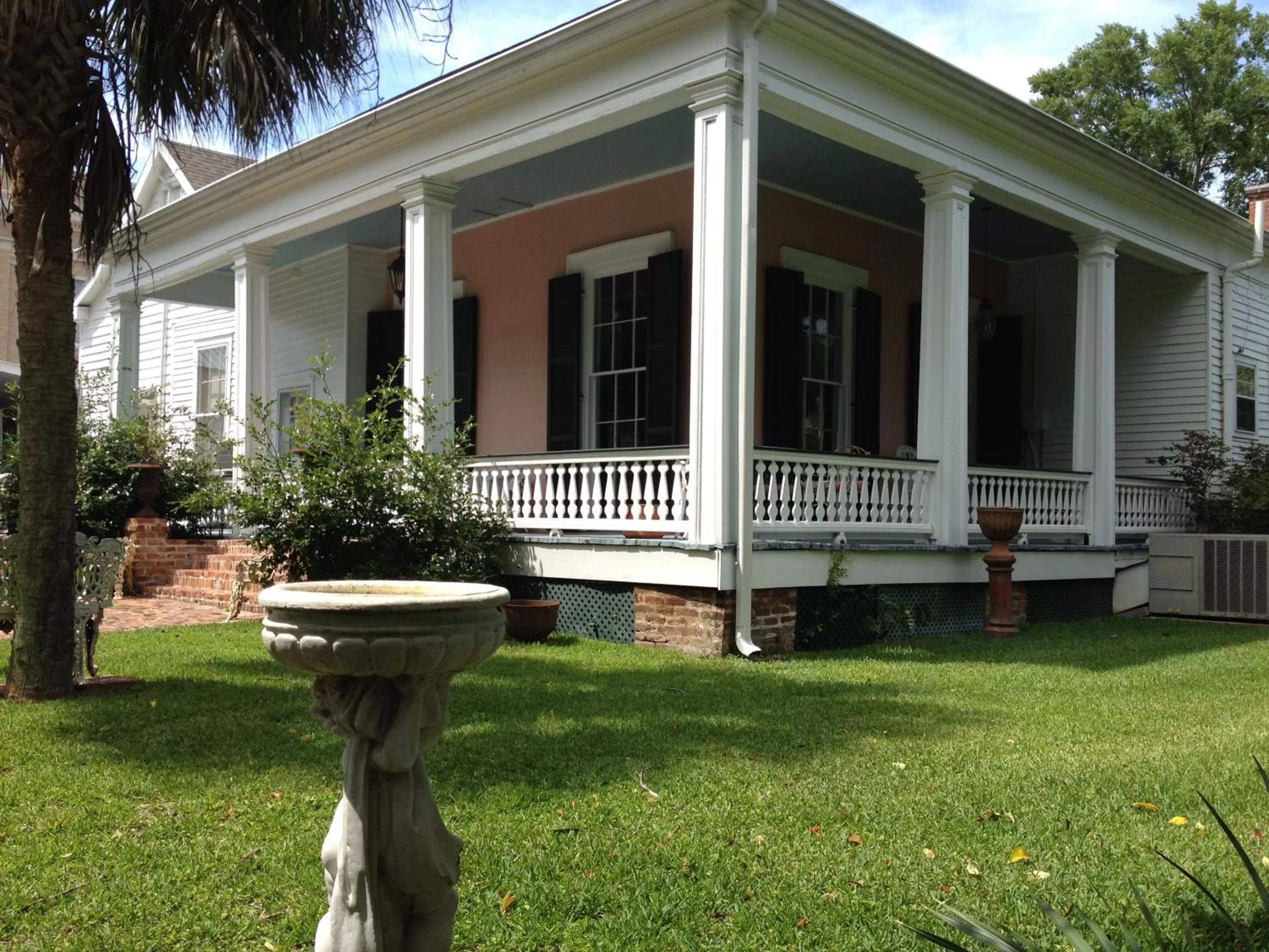 Property Building in Stone House Musical B&B