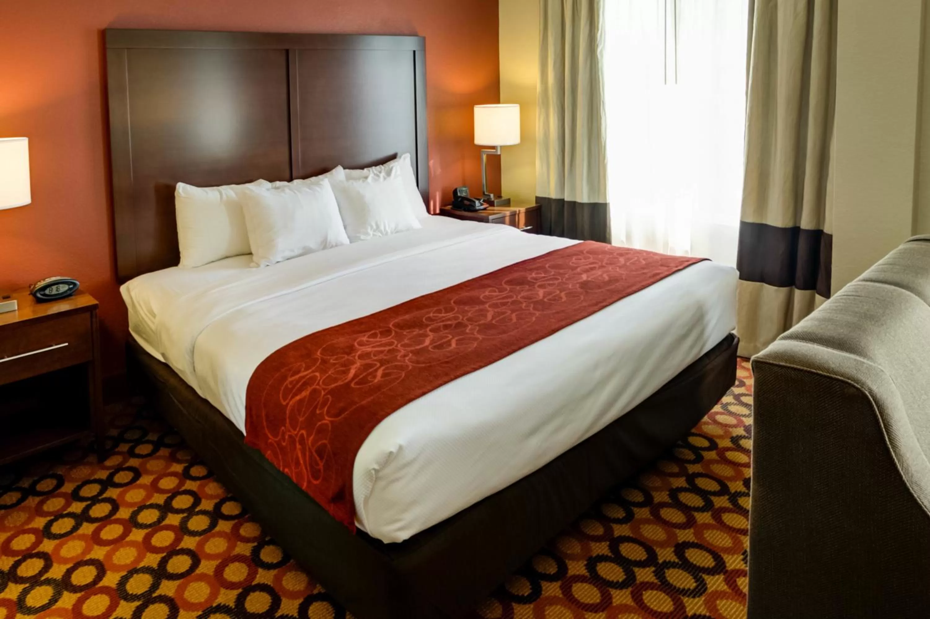 King Suite with Roll in Shower - Accessible/Non-Smoking in Comfort Suites Airport Charlotte