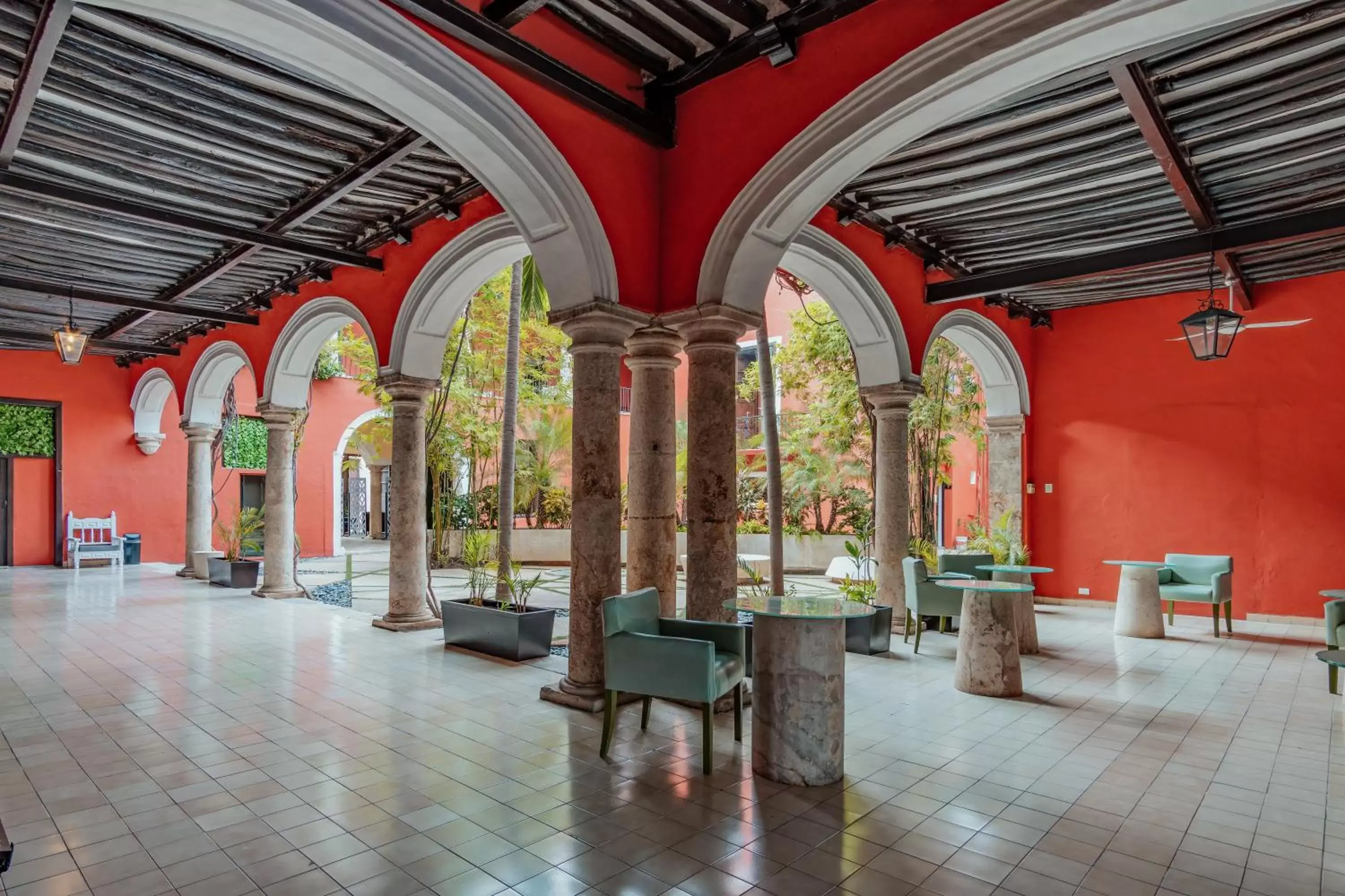 Garden in Hotel HO Merida