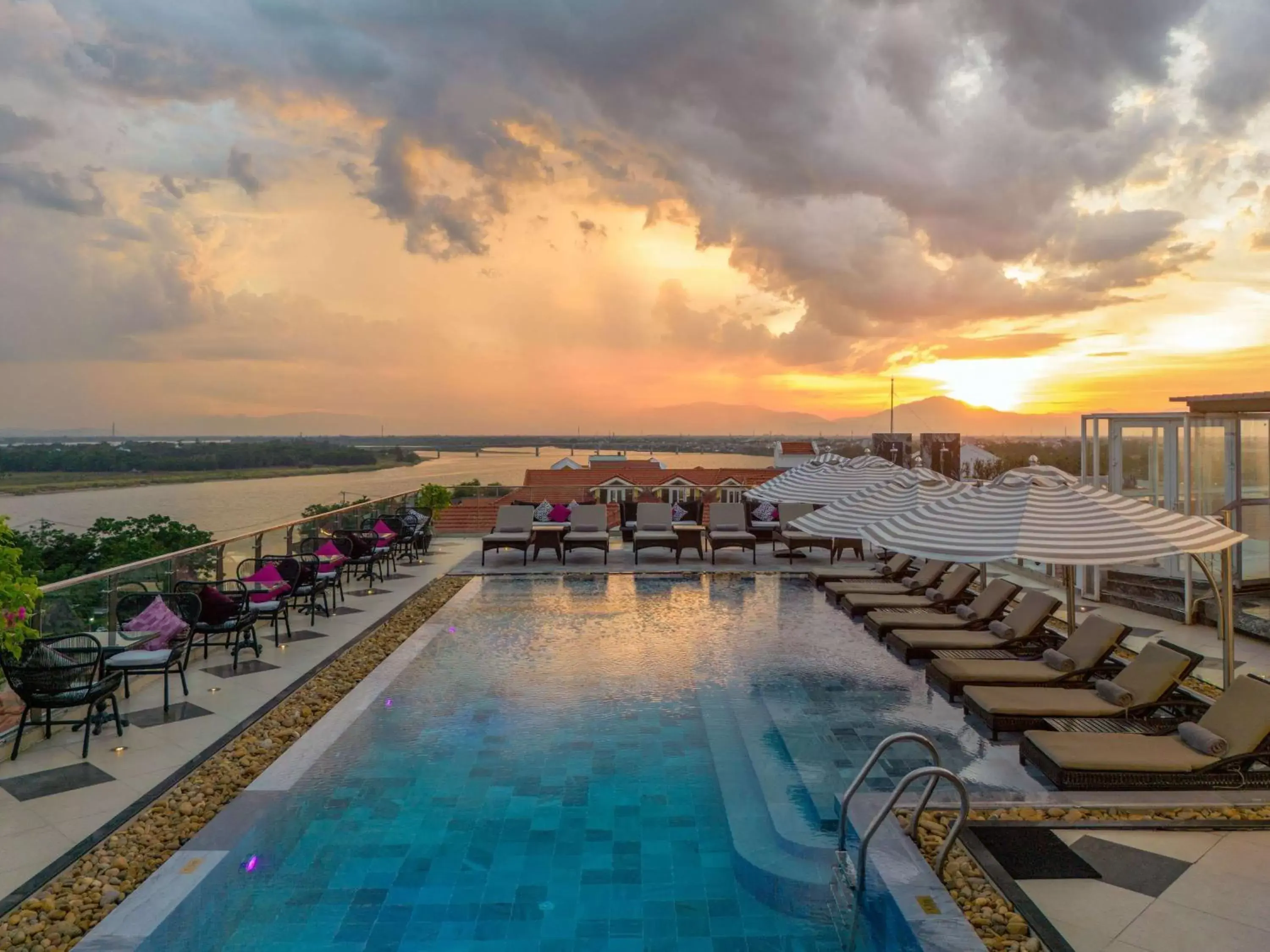 Pool view, Swimming Pool in Hotel Royal Hoi An - MGallery