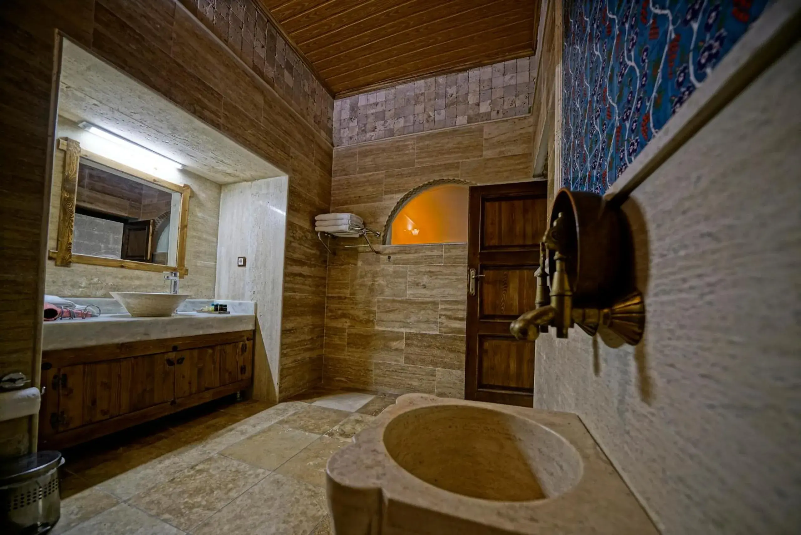 Bathroom in Holiday Cave Hotel