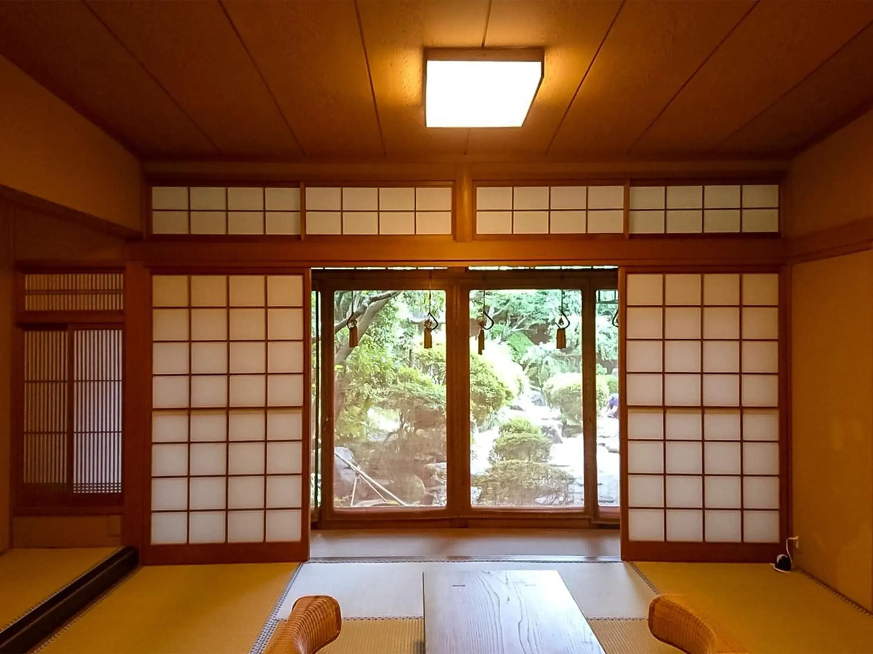 Photo of the whole room in Ryokan Genhouin