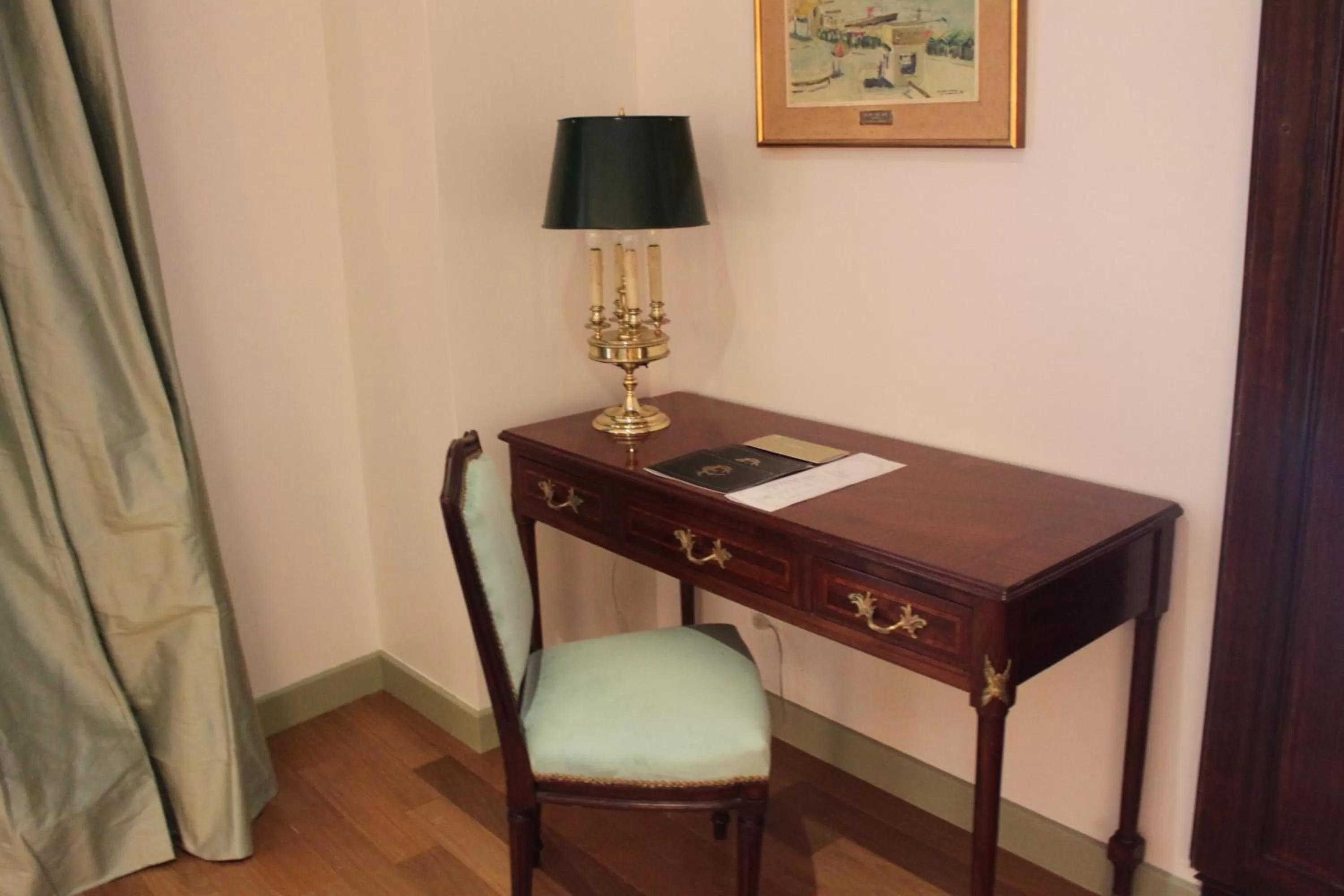 Seating area in Hotel Club Frances