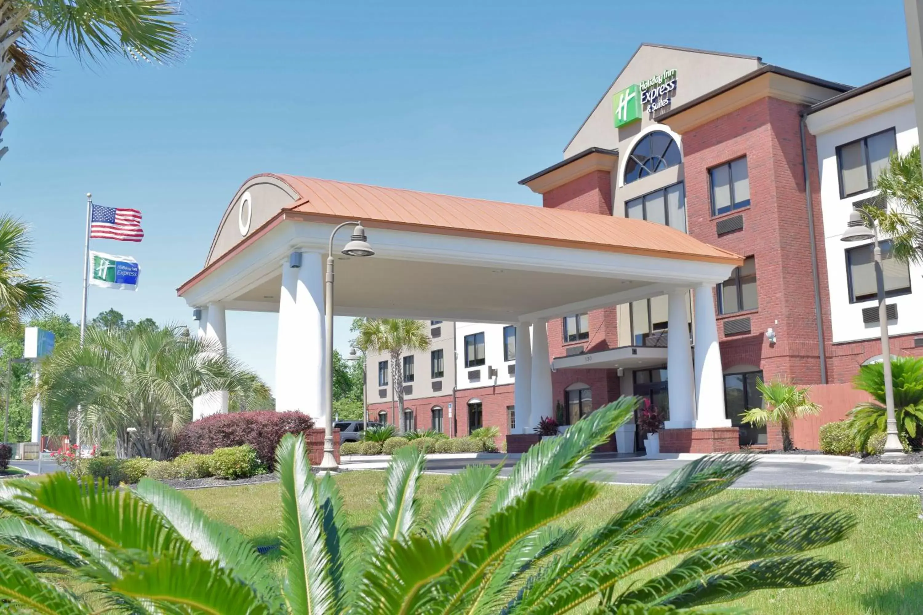 Property Building in Holiday Inn Express & Suites Pensacola West I-10, an IHG Hotel