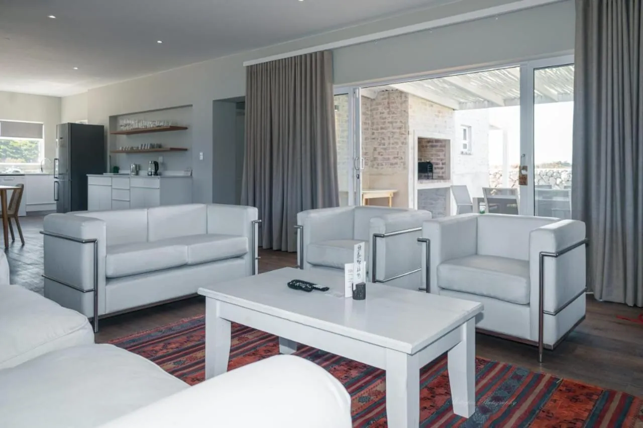 Living room in Blue Bay Lodge