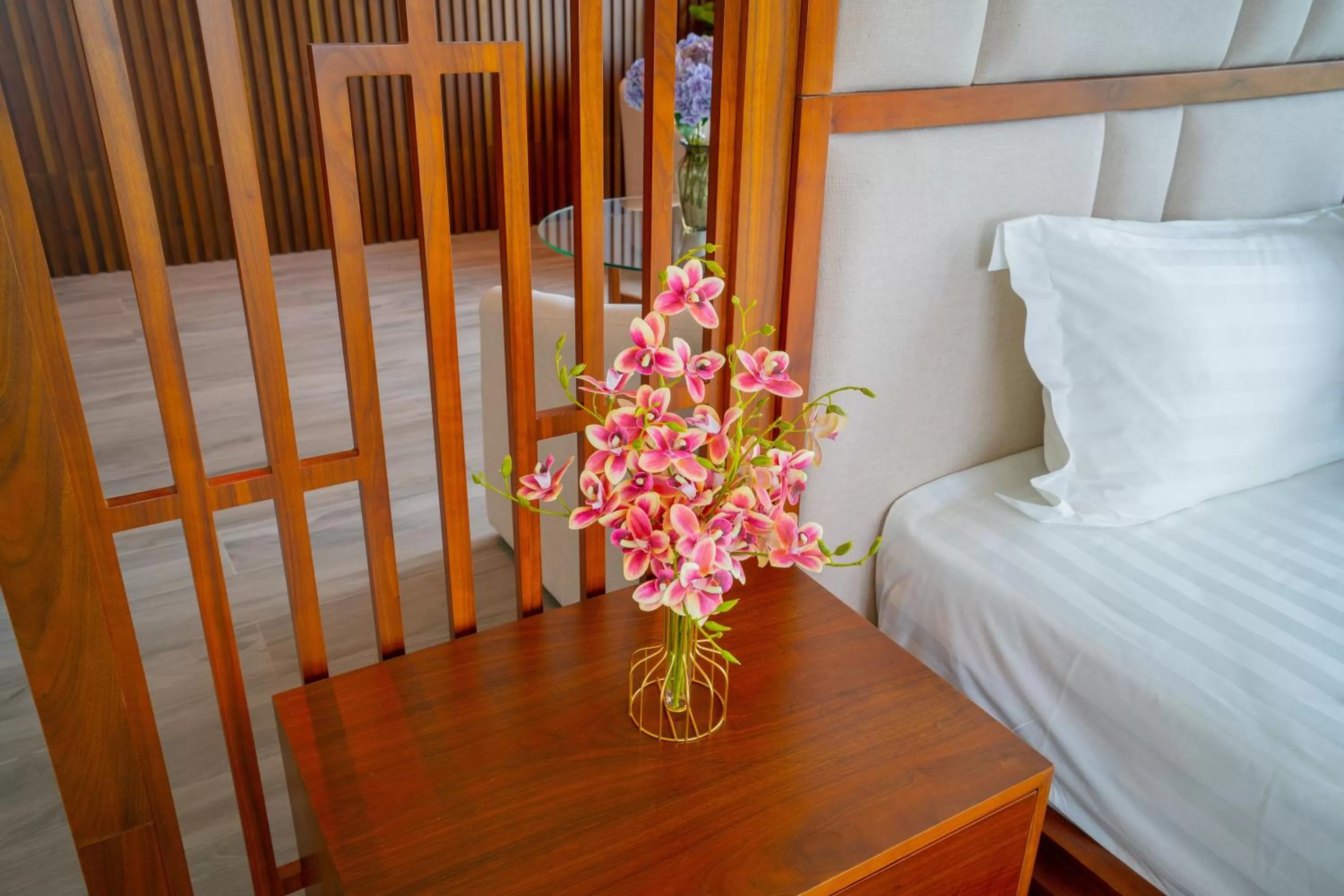 Bed in MT Collection Hotel