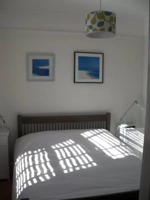 Bed in Broadstairs House Boutique B&B By The Sea