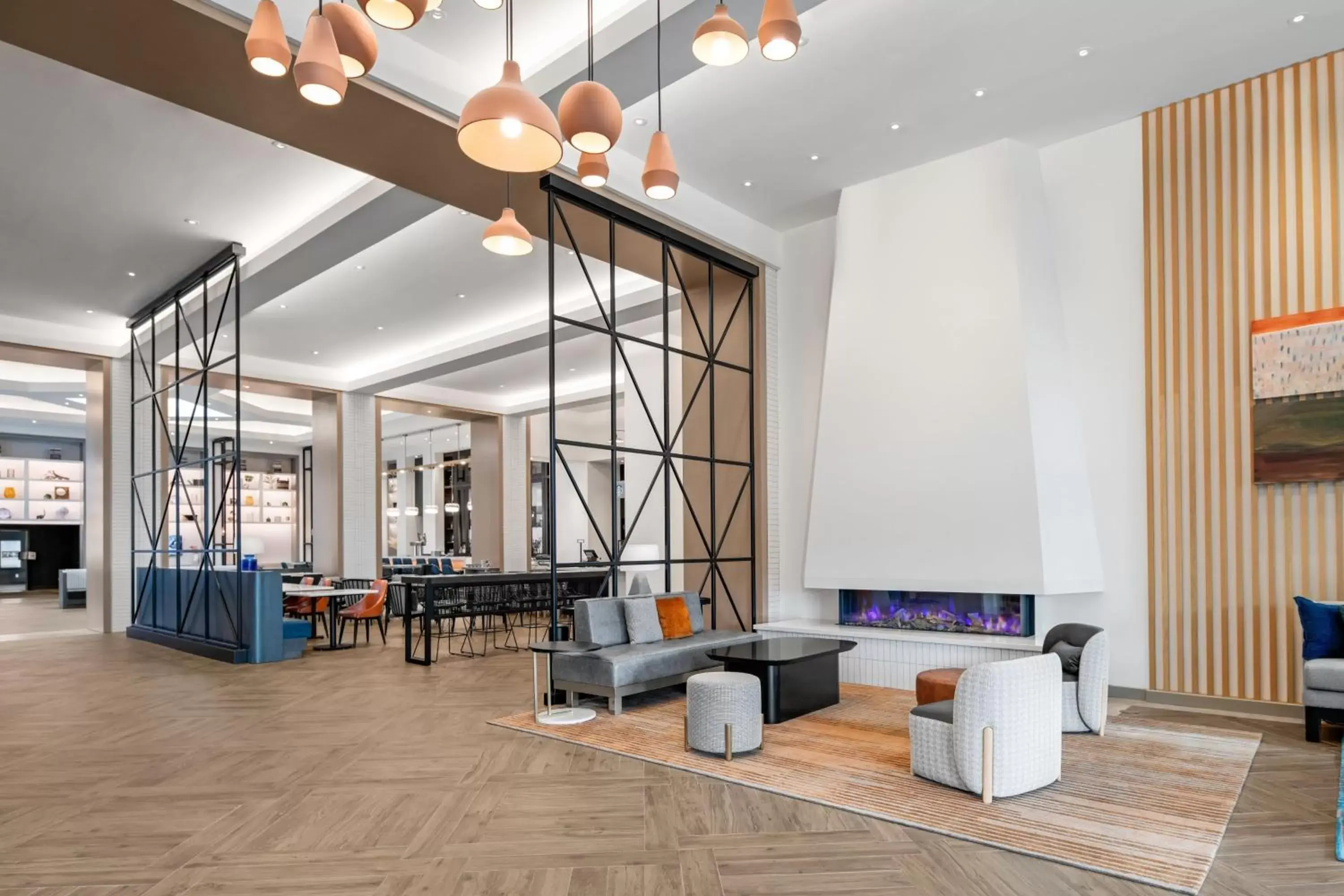 Lobby or reception in Delta Hotels by Marriott Santa Clara Silicon Valley