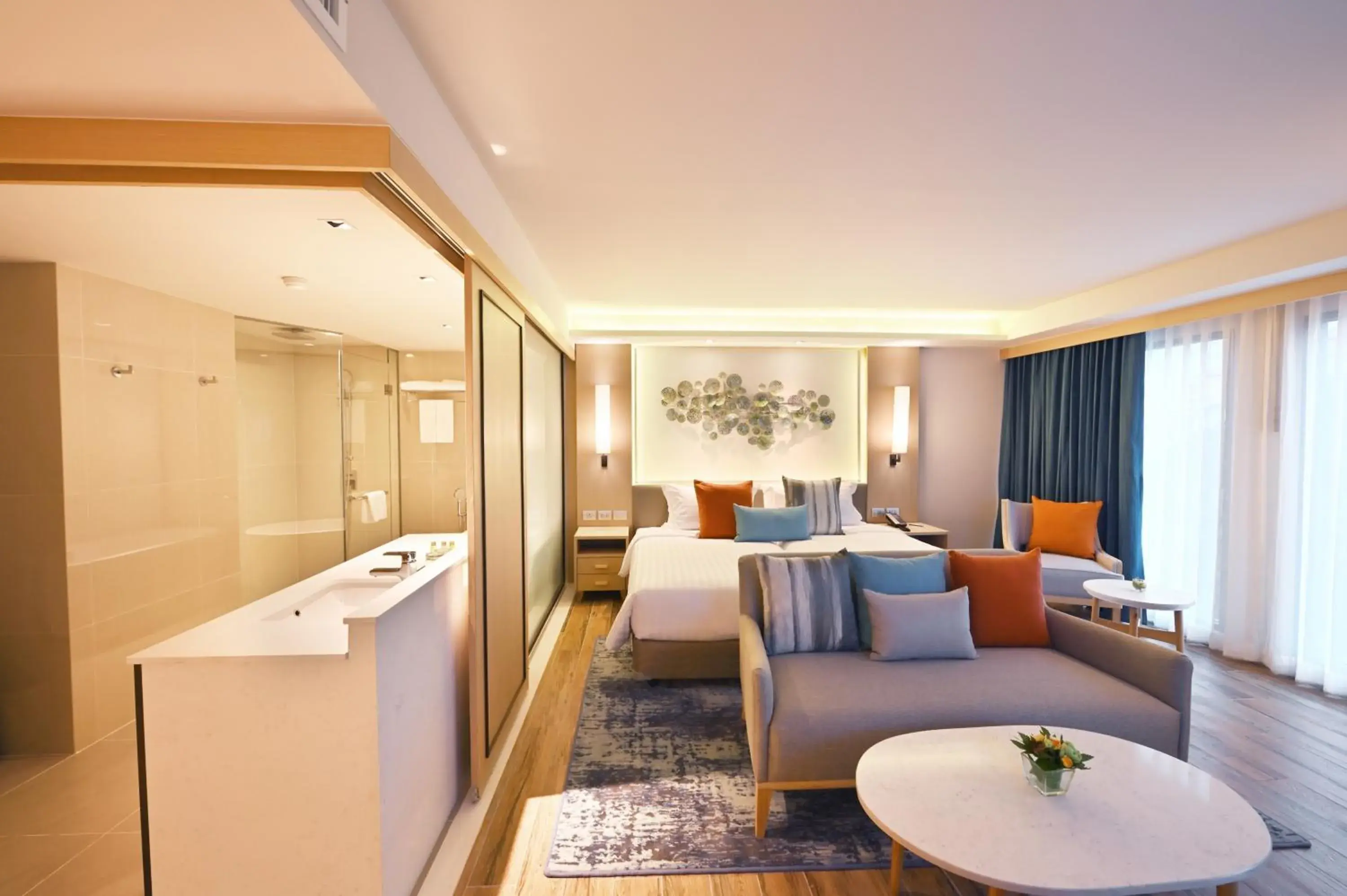 Bedroom in M Pattaya Hotel - SHA Extra Plus