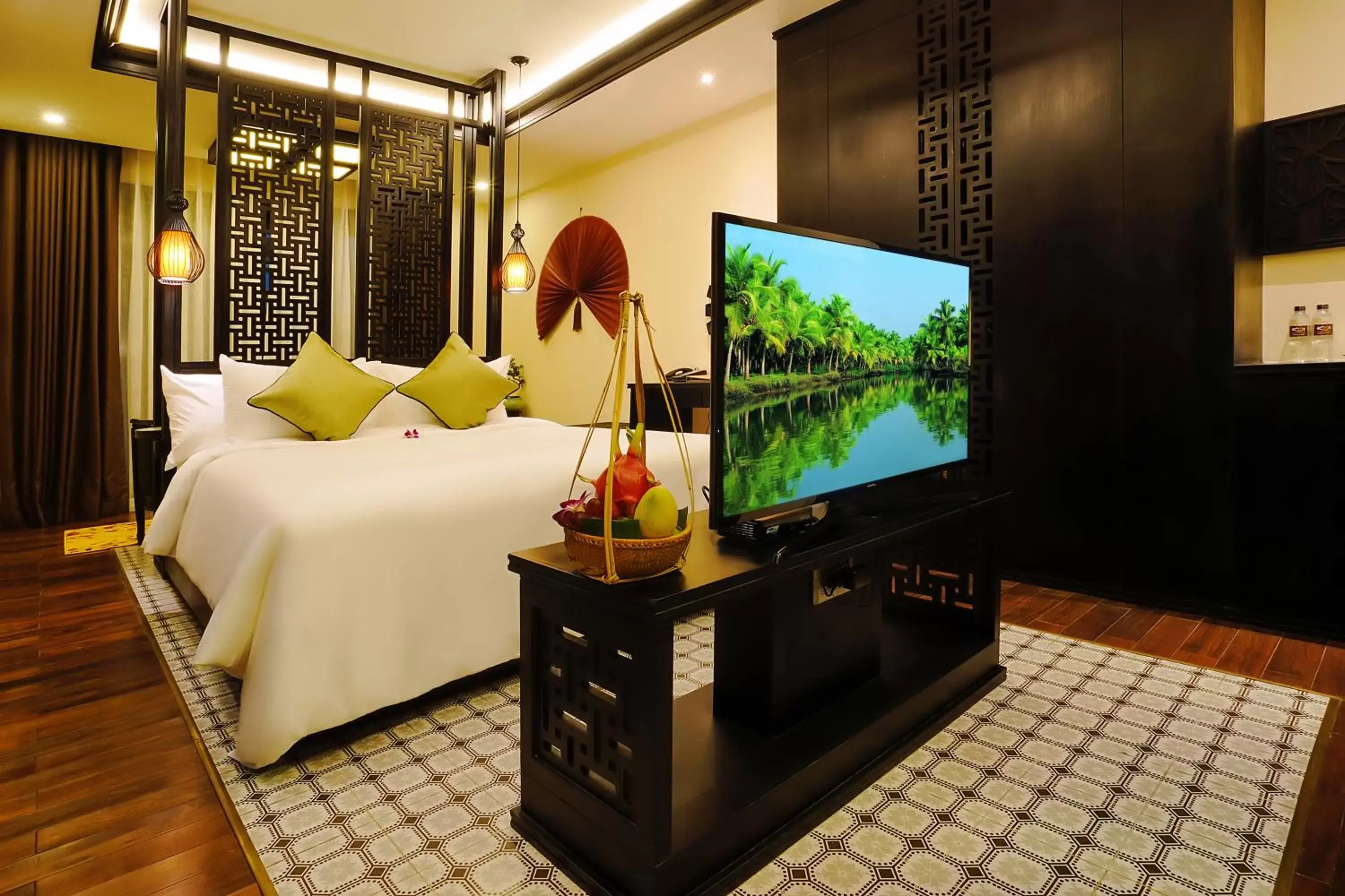 Bed, TV/Entertainment Center in Koi Resort & Spa Hoi An