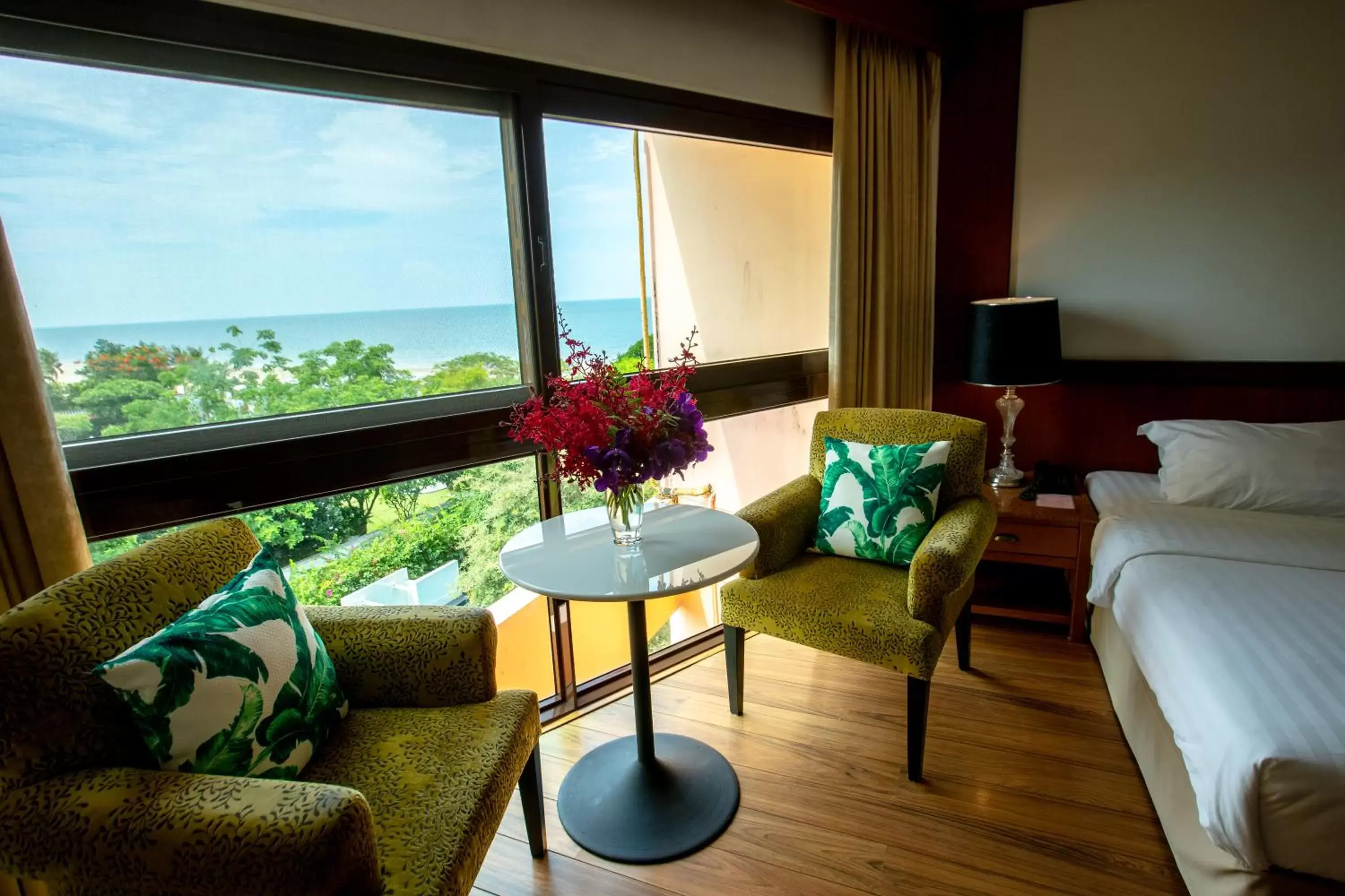 Bed, Seating Area in Sailom Hotel Hua Hin - SHA Extra Plus