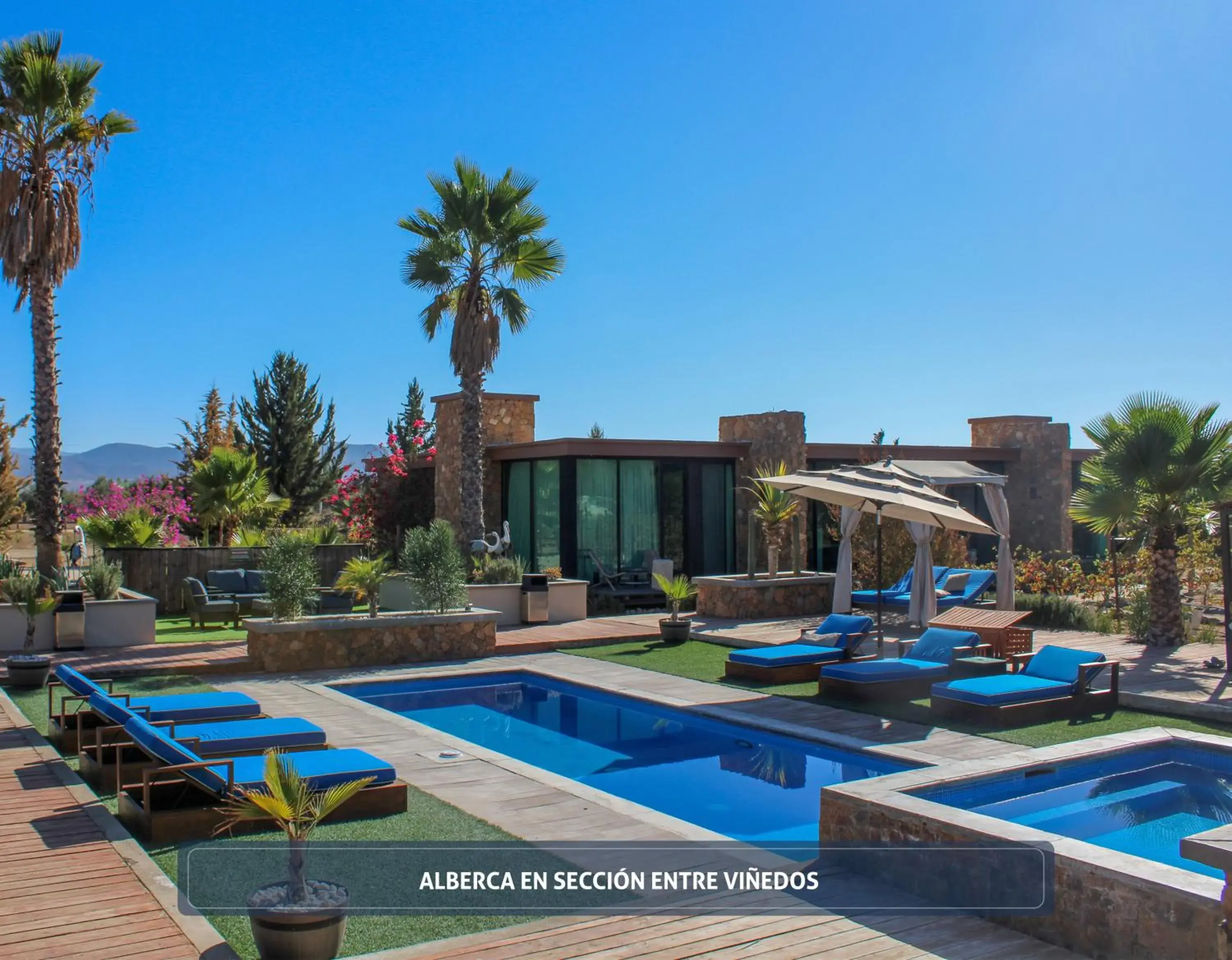 Swimming Pool in Hotel Boutique Valle de Guadalupe