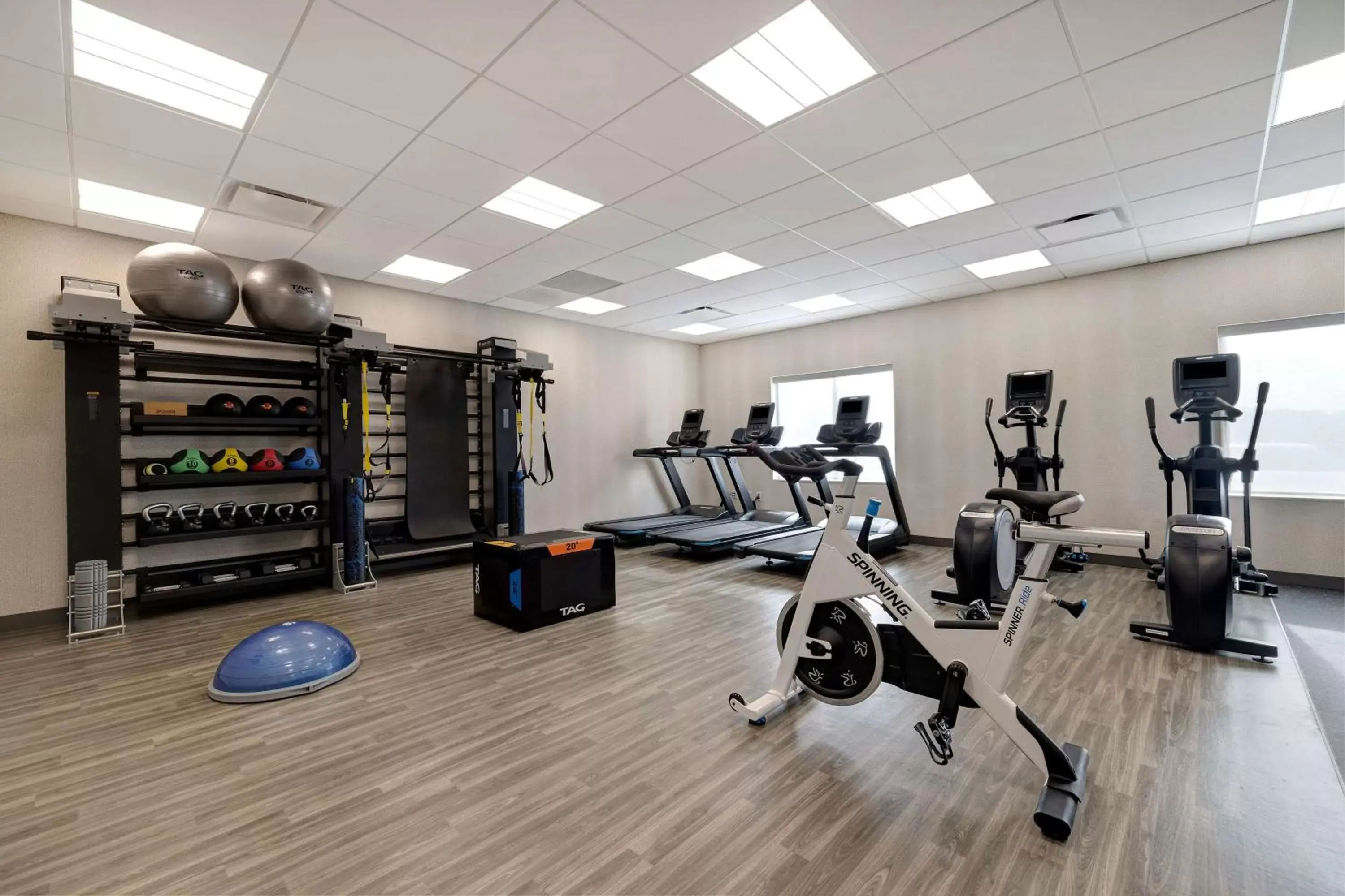 Fitness centre/facilities, Fitness Center/Facilities in Hampton Inn Crown Point, In