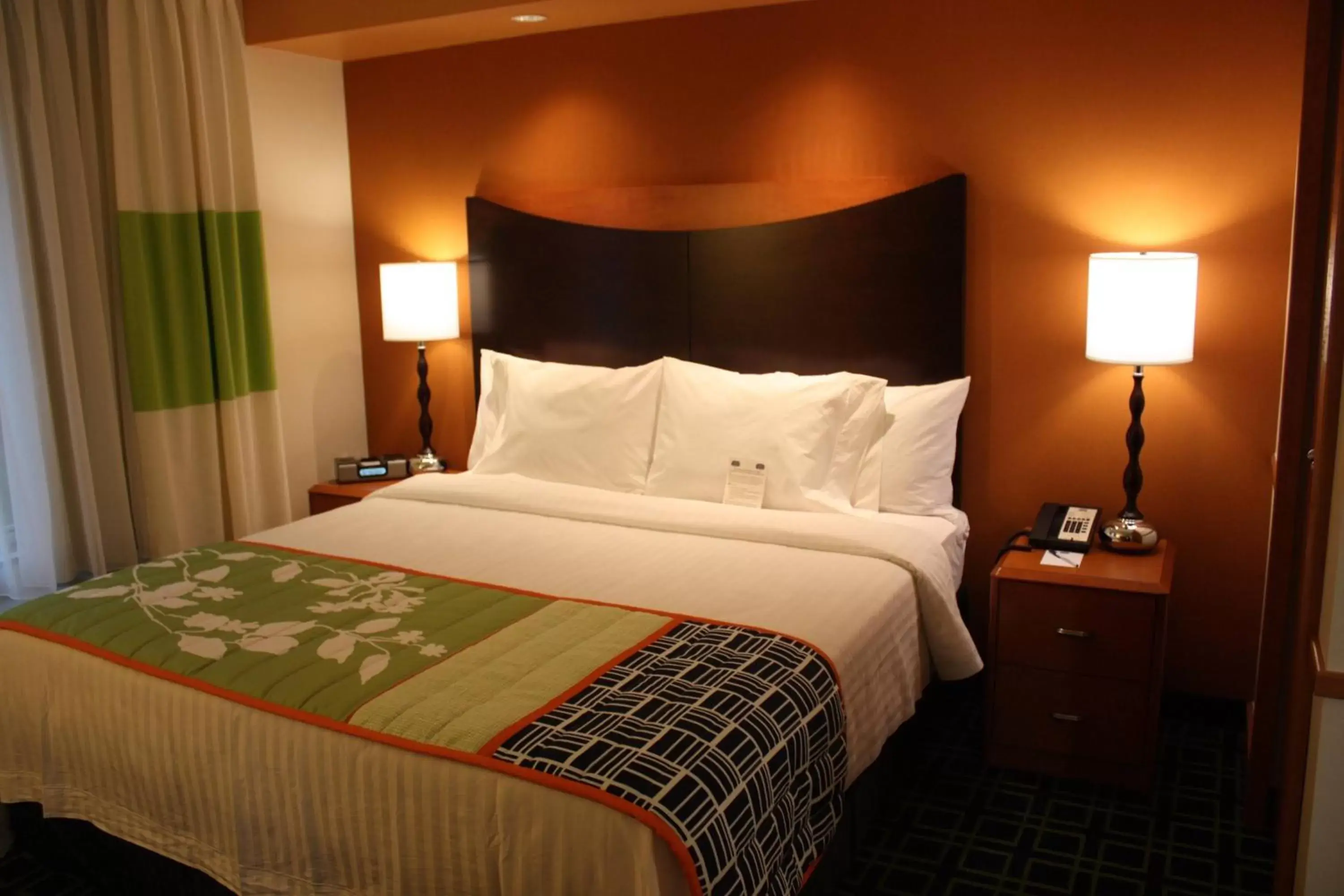 Photo of the whole room, Bed in Fairfield Inn by Marriott Morgantown