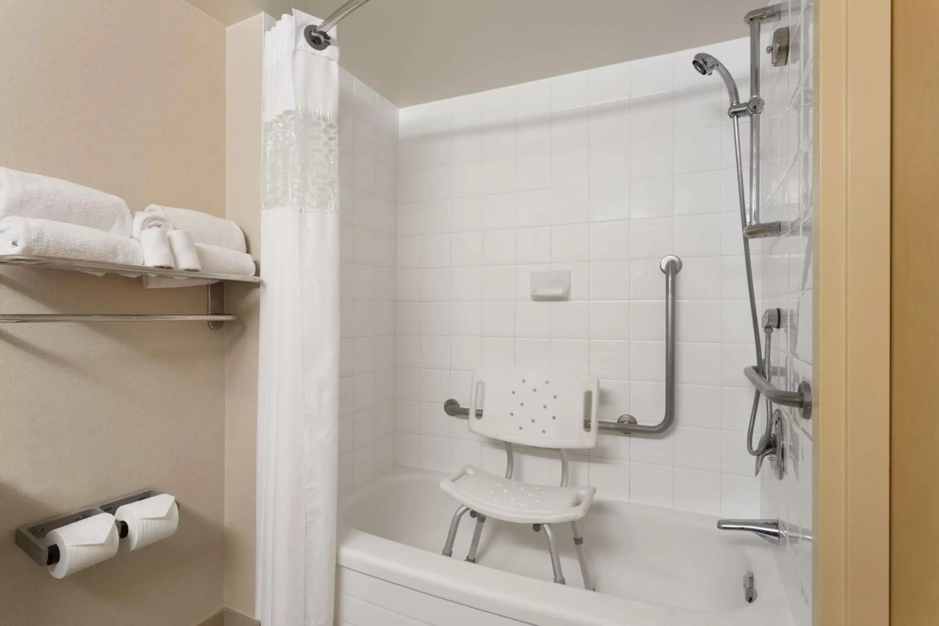 Bathroom in Hampton Inn & Suites, by Hilton - Vancouver Downtown