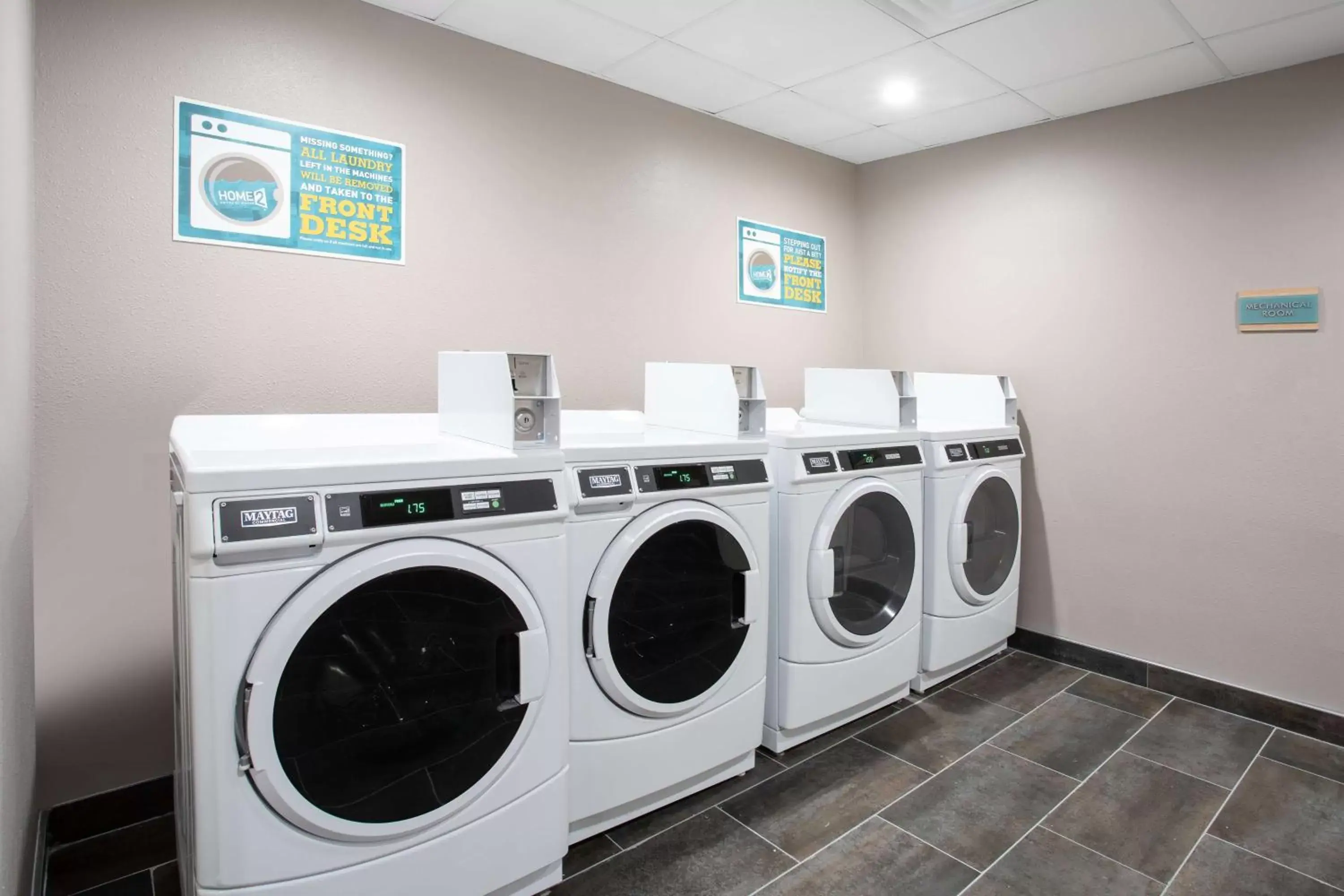 Property building in Home2 Suites by Hilton Roswell, NM Property building in Home2 Suites by Hilton Roswell, NM