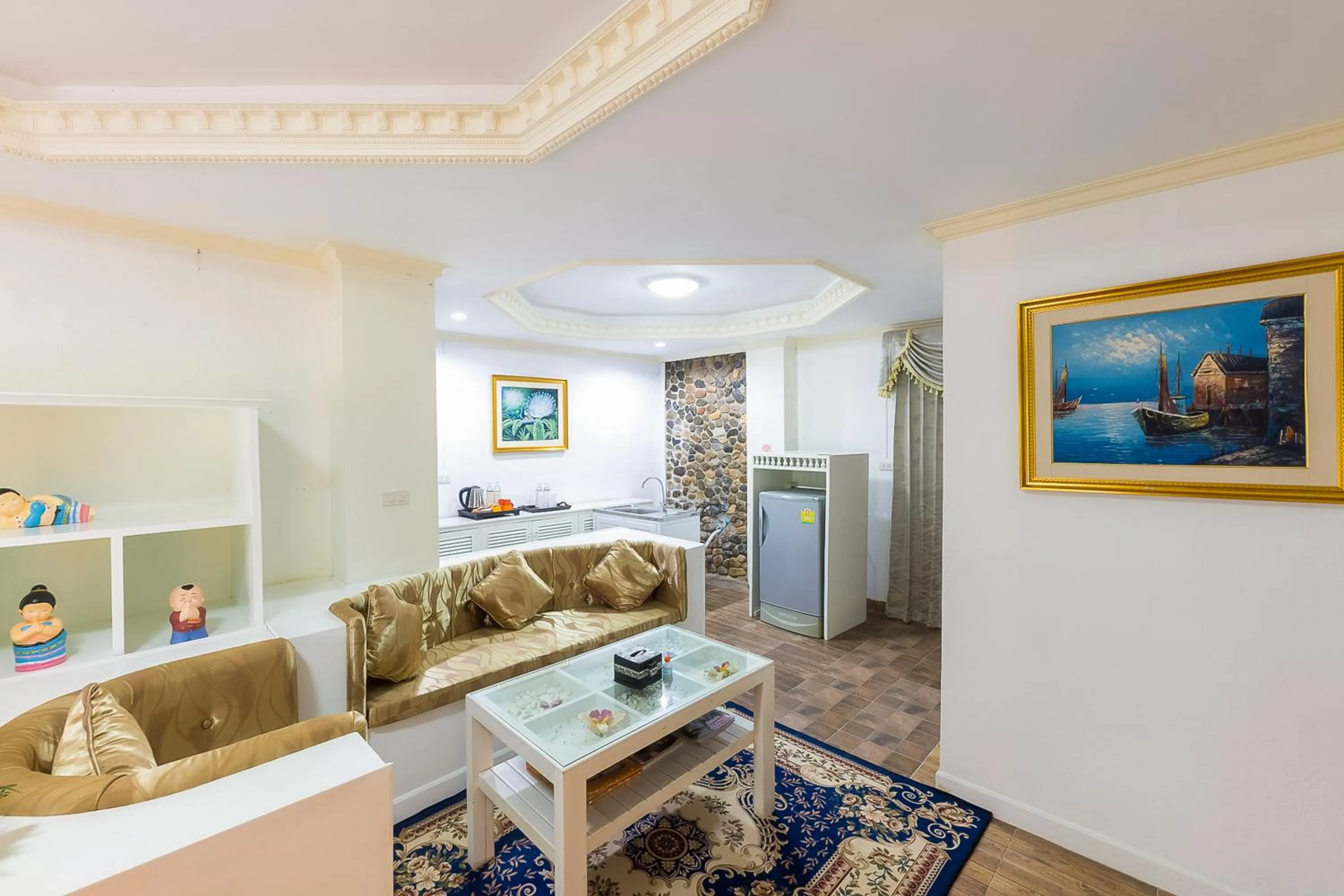 TV and multimedia in Silamanee Resort & Spa Hotel