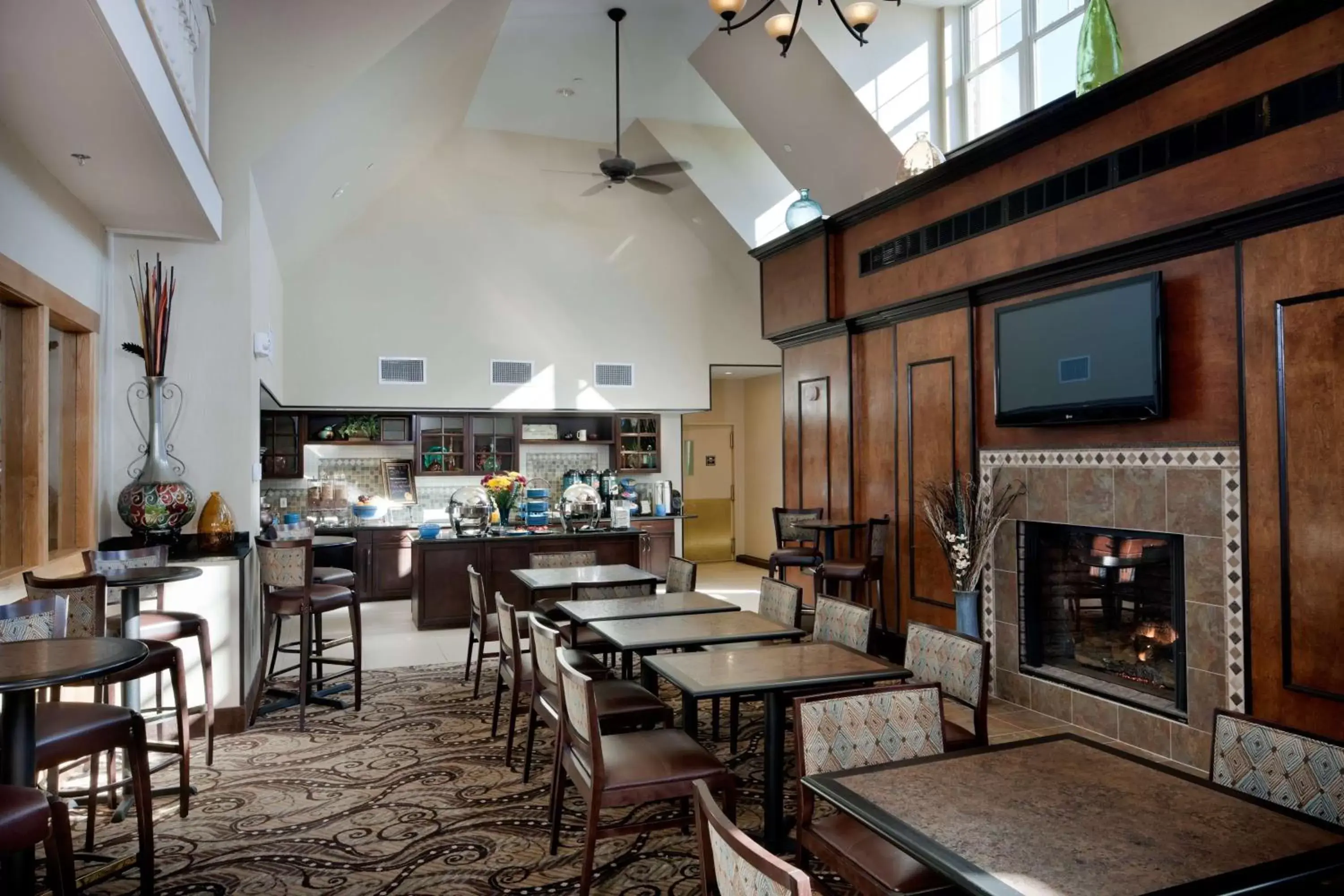 Lobby or reception, Restaurant/Places to Eat in Homewood Suites by Hilton Boston/Andover