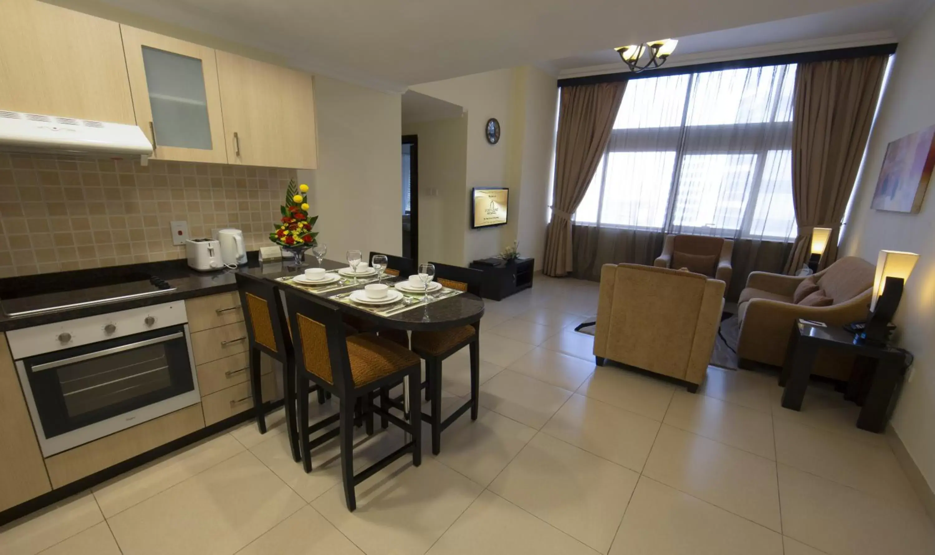 Kitchen or kitchenette in Ivory Grand Hotel Apartments