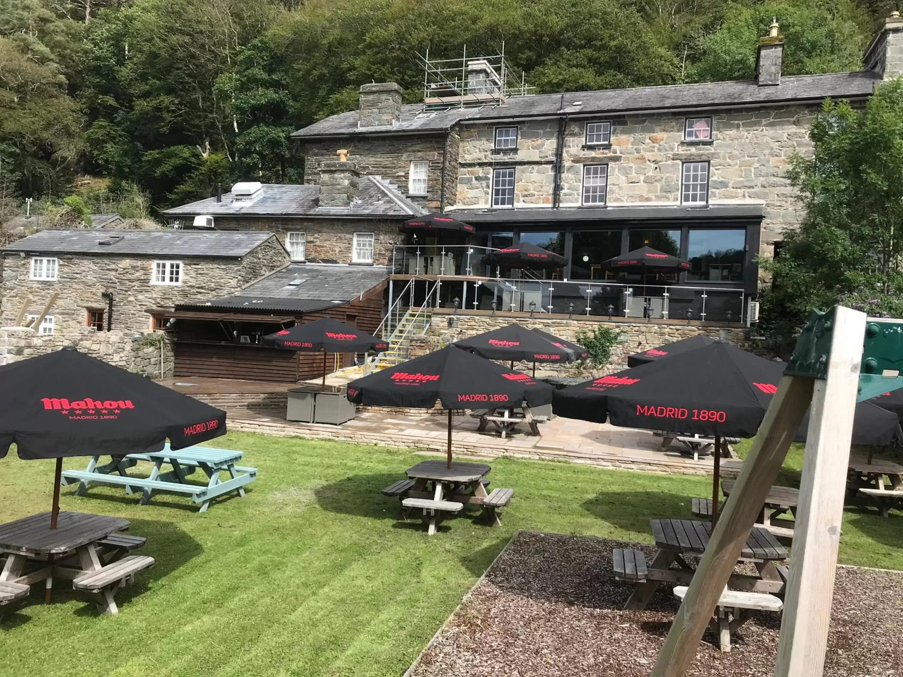 Garden view in Grapes Hotel, Bar & Restaurant