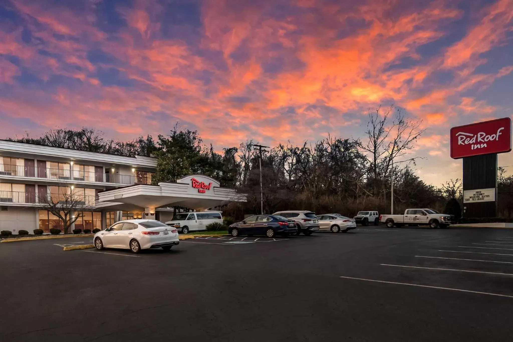 Property Building in Red Roof Inn Baltimore South Glen Burnie