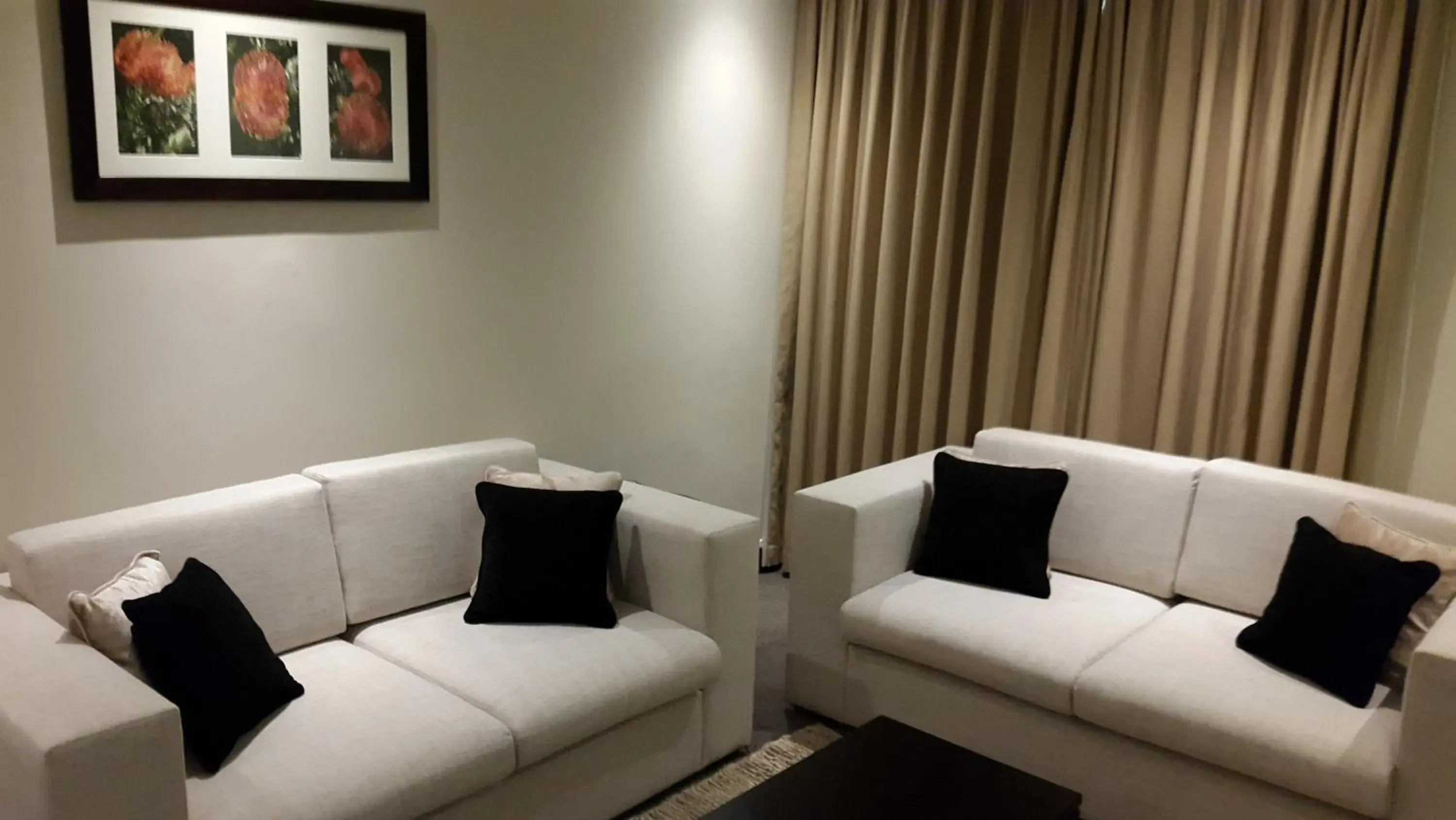 Living room in Cresta Lodge Gaborone Living room in Cresta Lodge Gaborone