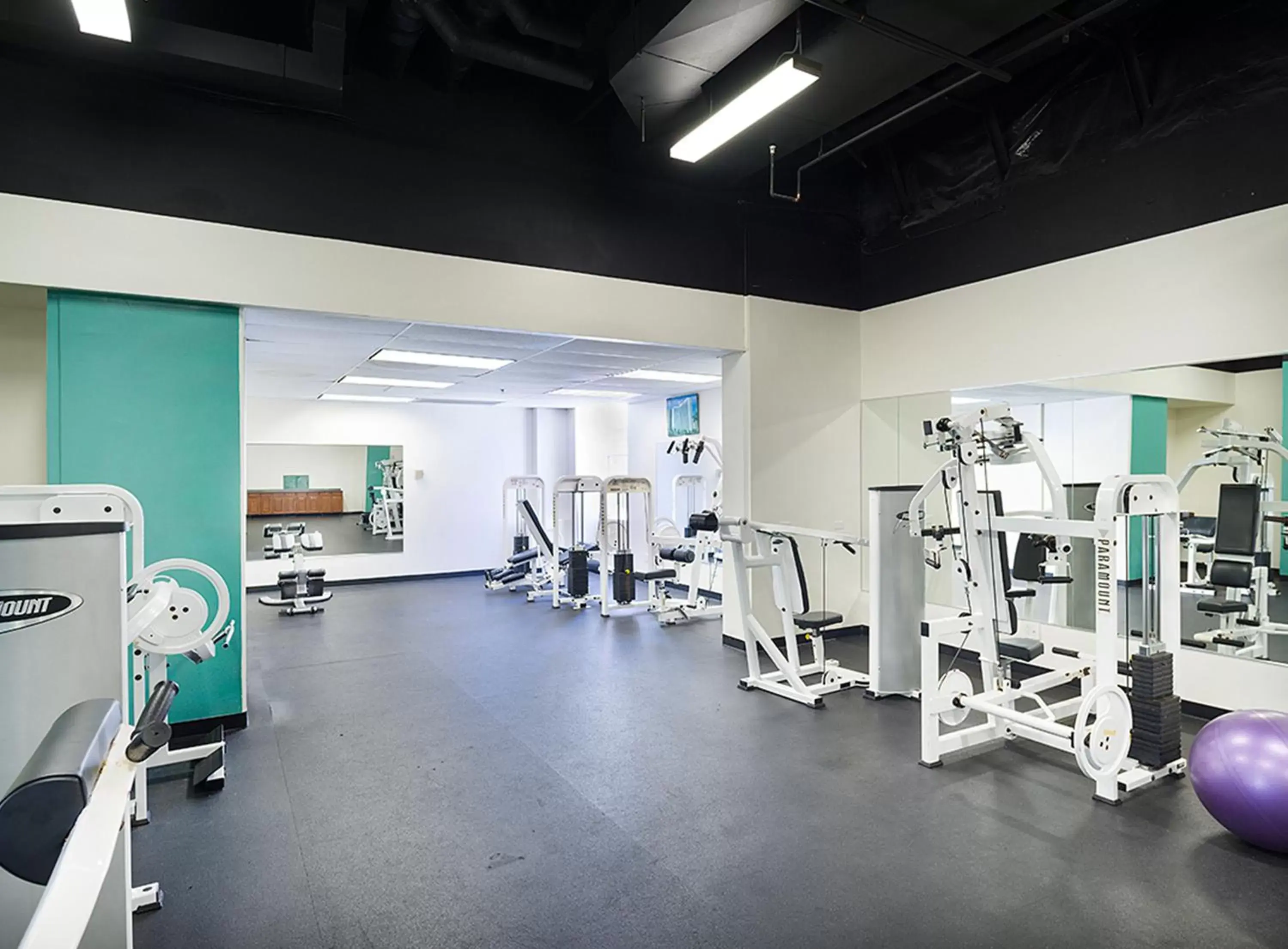 Fitness centre/facilities, Fitness Center/Facilities in Ilikai Lite