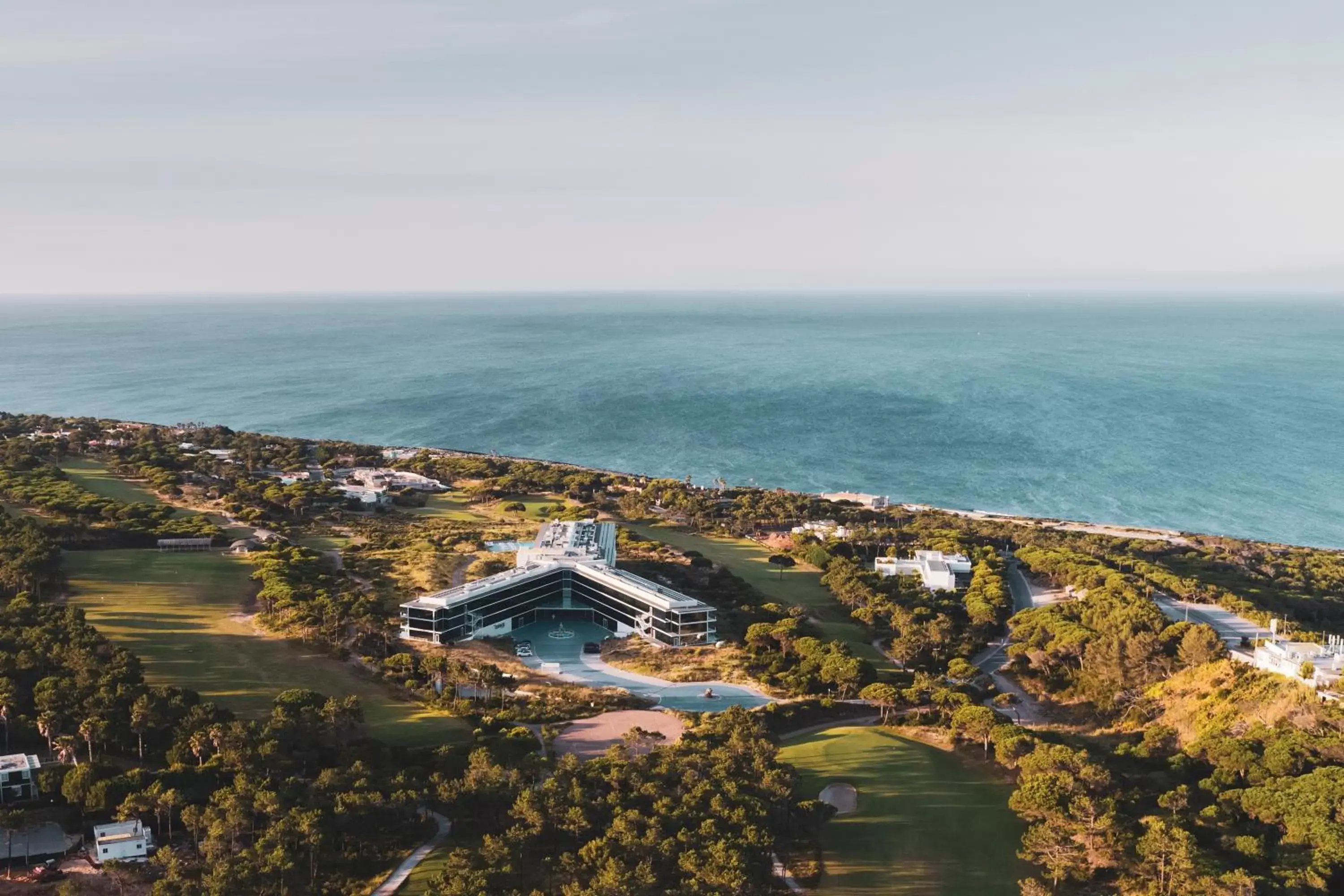 Property building, Bird's-eye View in The Oitavos