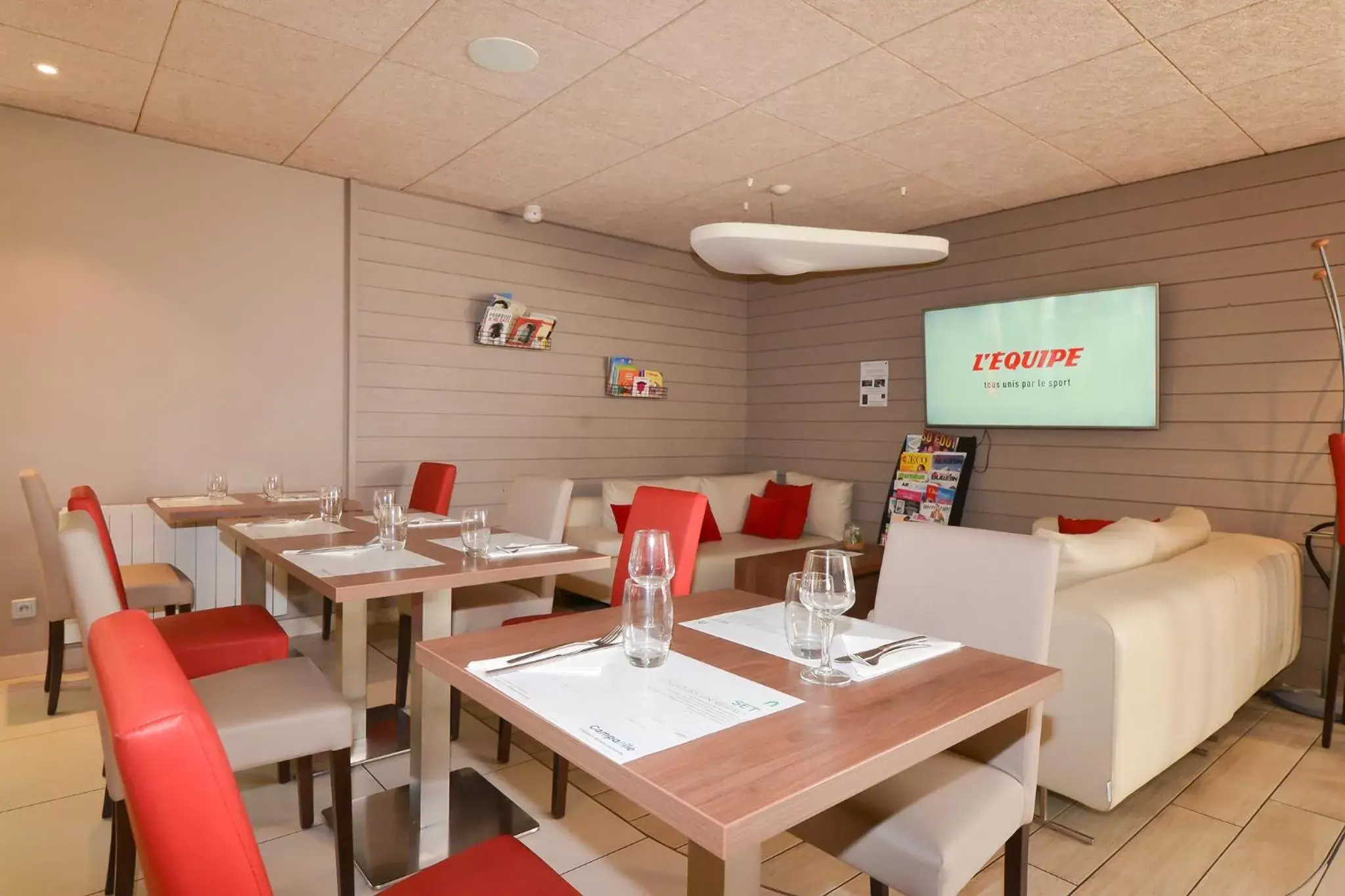 Restaurant/Places to Eat in Campanile Reims Sud - Bezannes