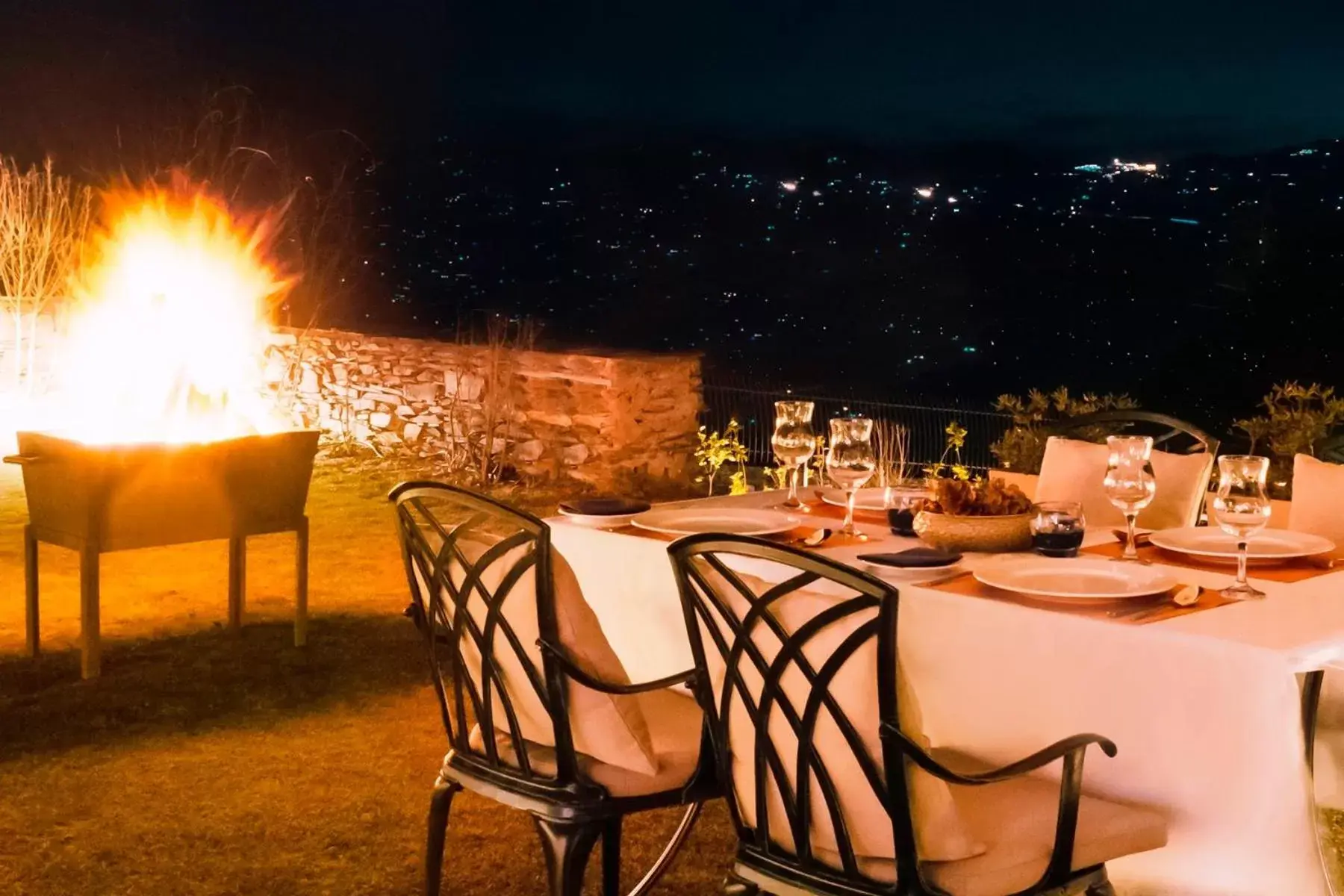 Activities, Restaurant/Places to Eat in Taj Theog Resort & Spa Shimla