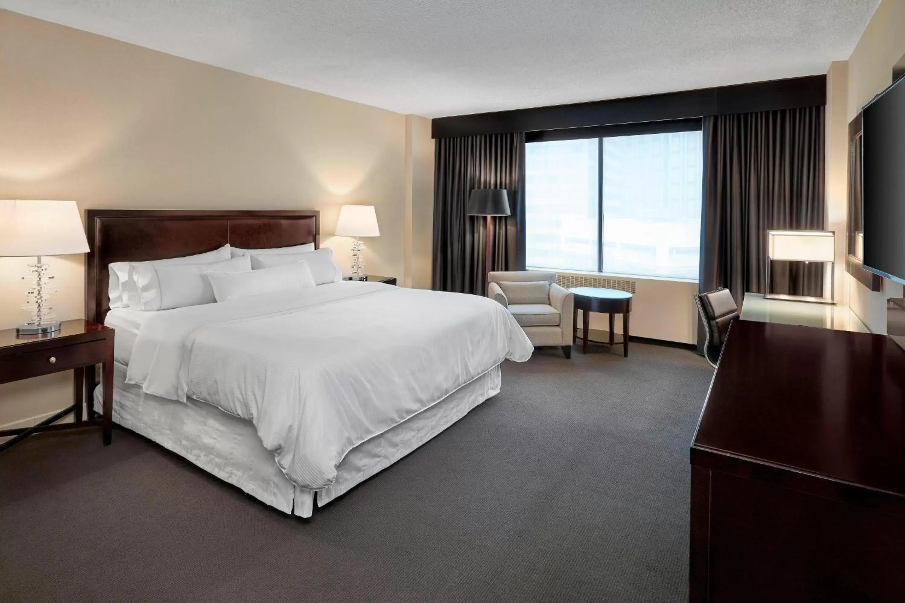 Photo of the whole room, Bed in The Westin Edmonton