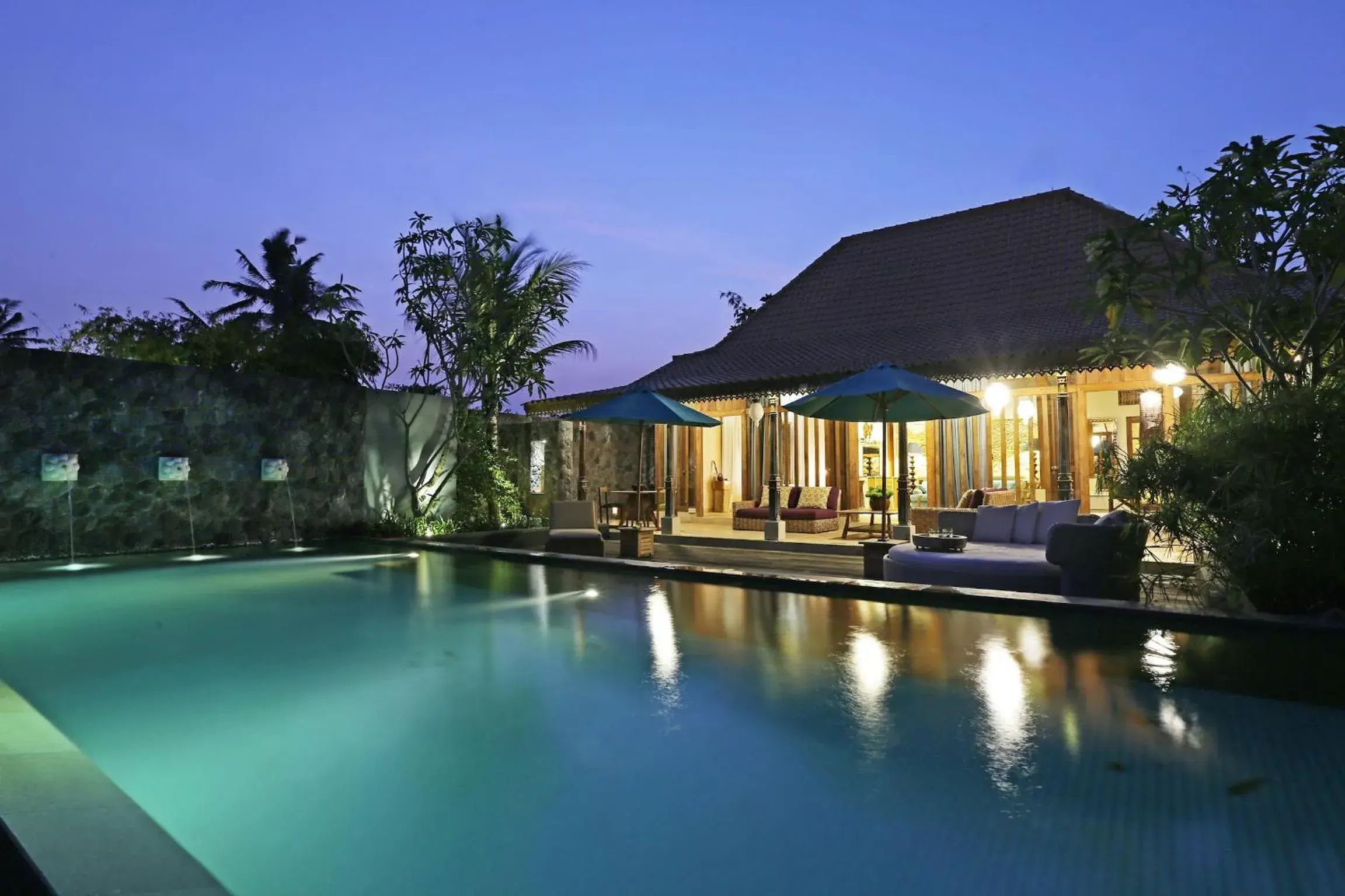 Balcony/Terrace, Swimming Pool in The Purist Villas & Spa Ubud