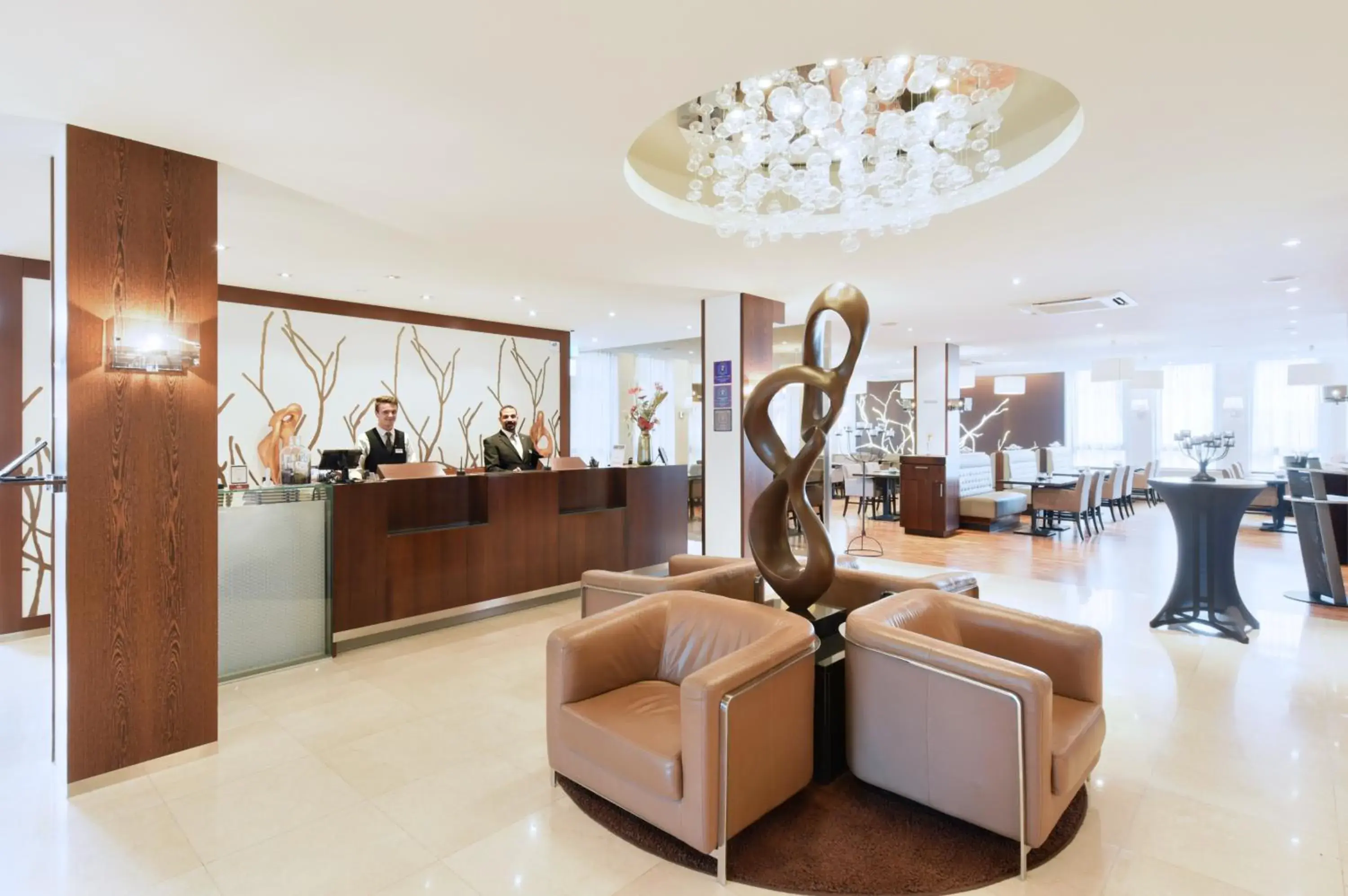 Lobby or reception in ACHAT Hotel München Süd Lobby or reception in ACHAT Hotel München Süd