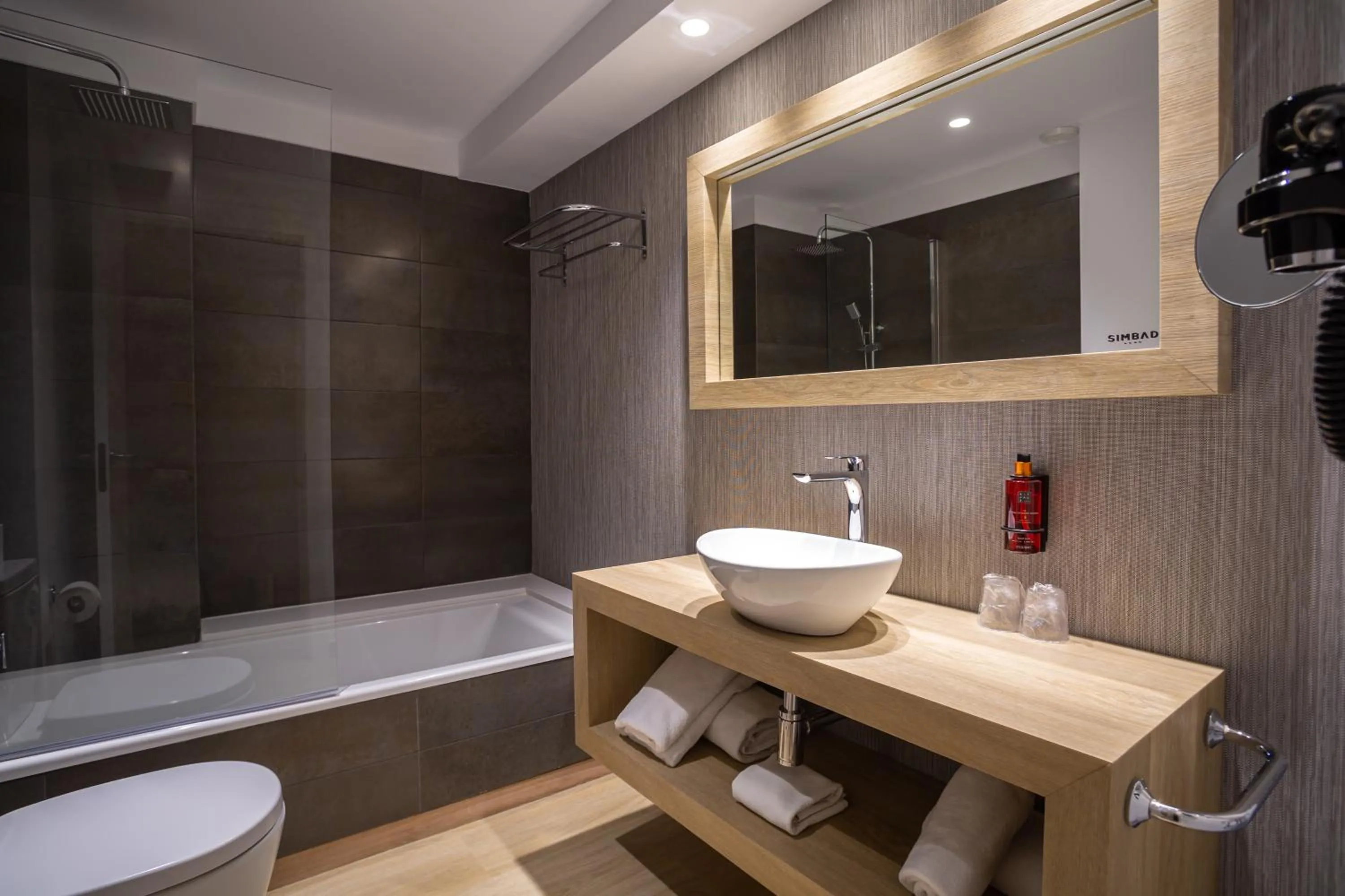 Toilet in Hotel Simbad Ibiza