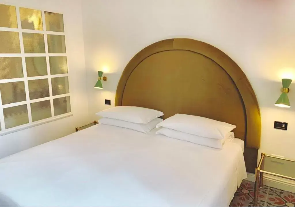 Bed in Demidoff Hotel Milano