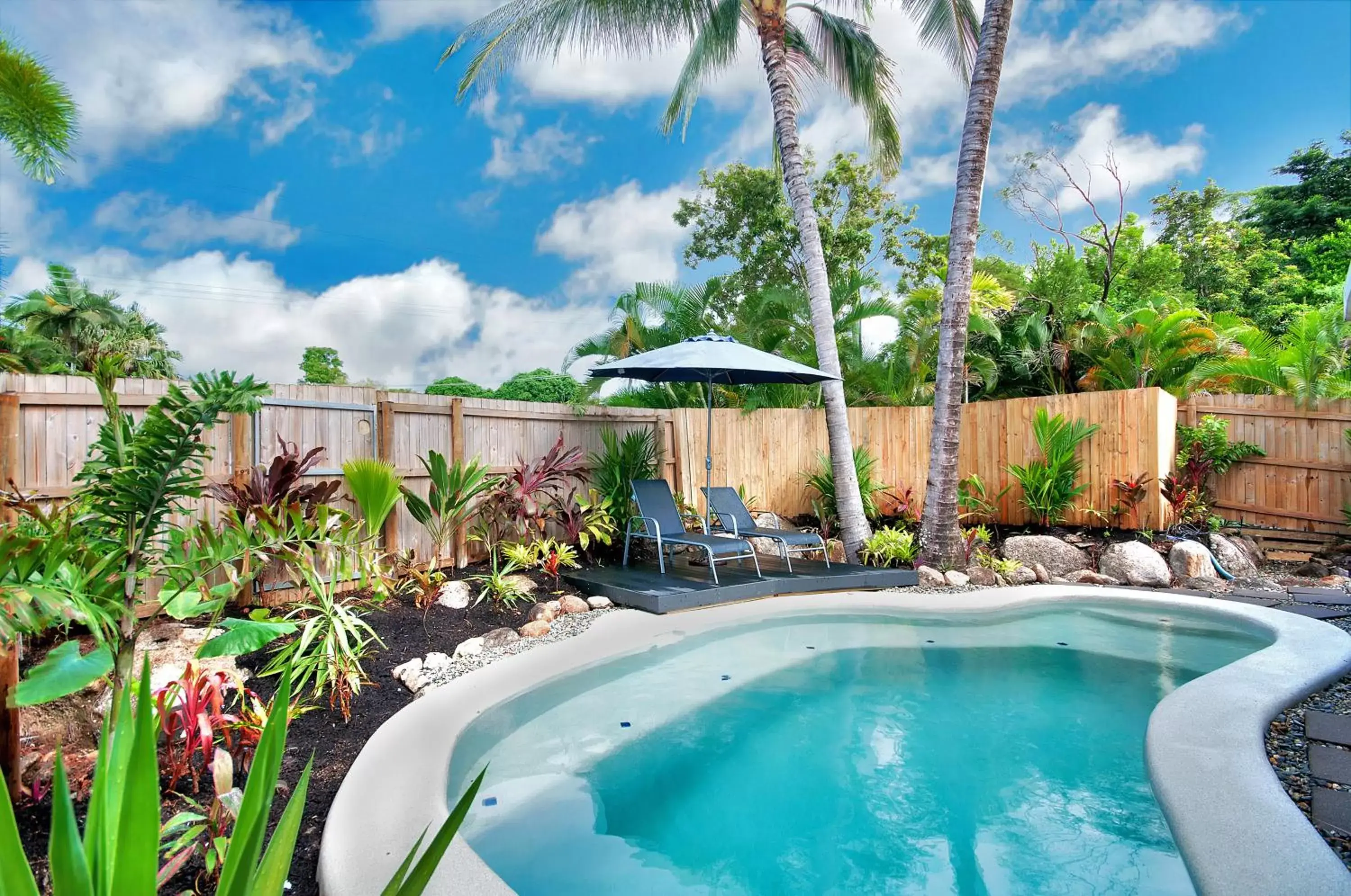 Swimming Pool in The Villas Palm Cove