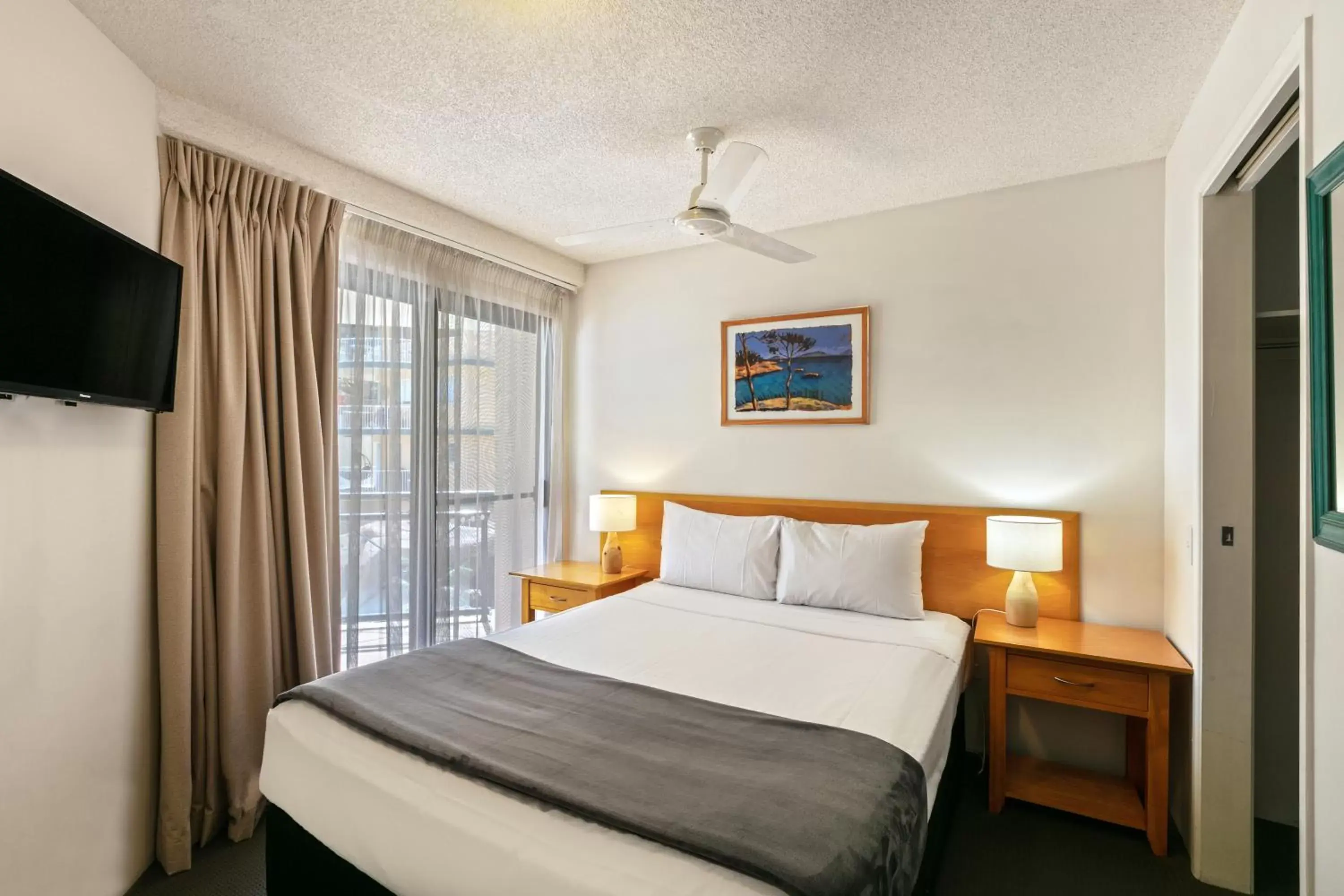 Bedroom, Bed in Caribbean Resort