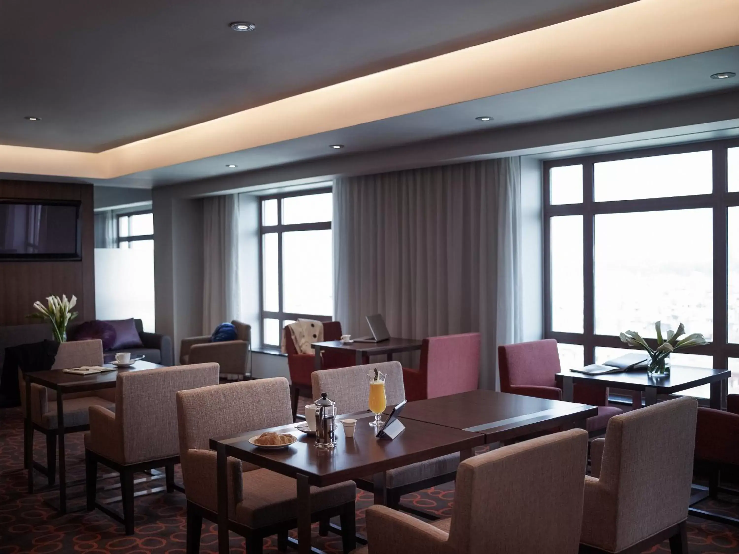 Lounge or bar, Restaurant/Places to Eat in Pullman Hanoi