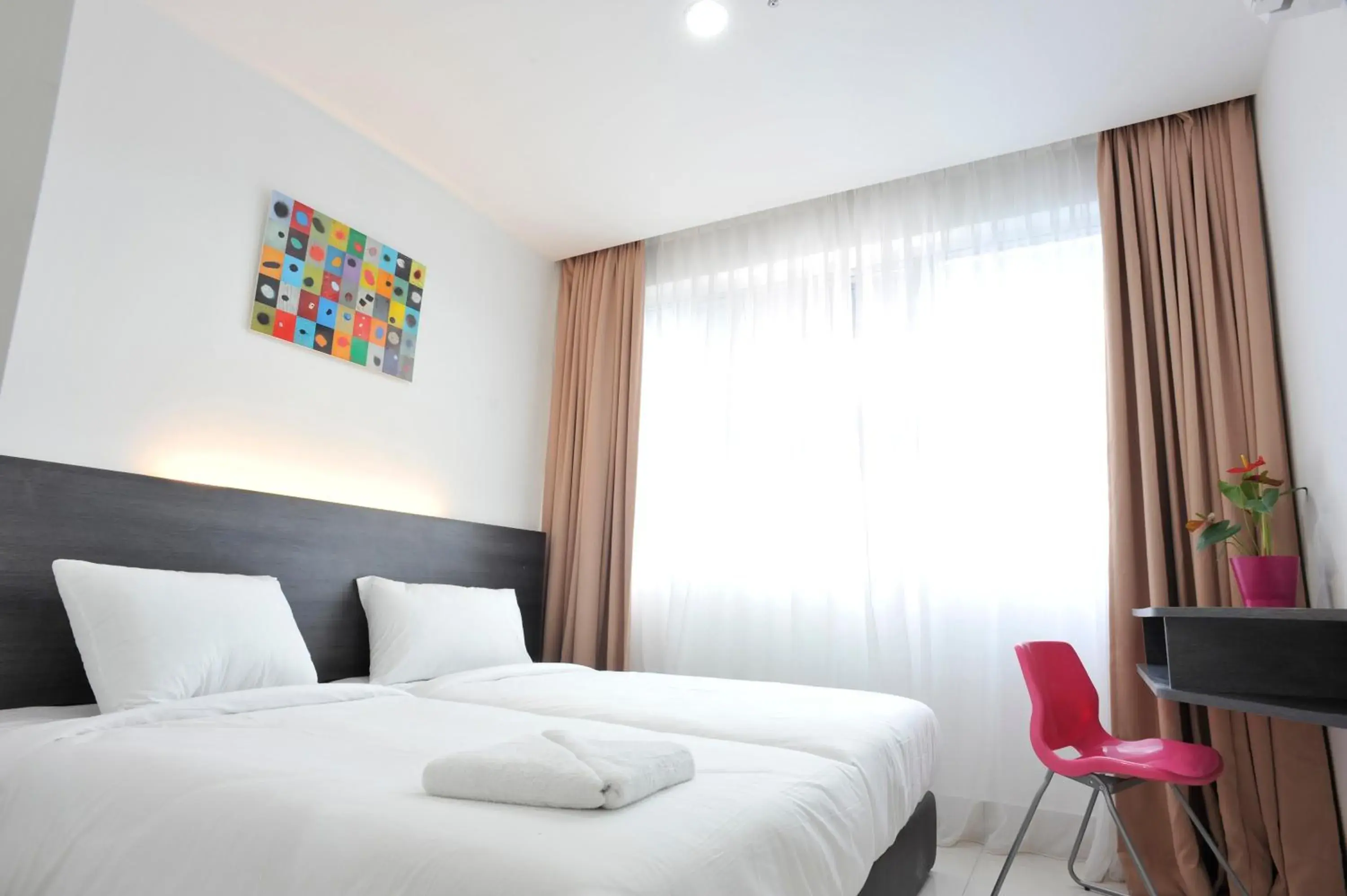Bedroom, Bed in V Hotel Kuala Lumpur
