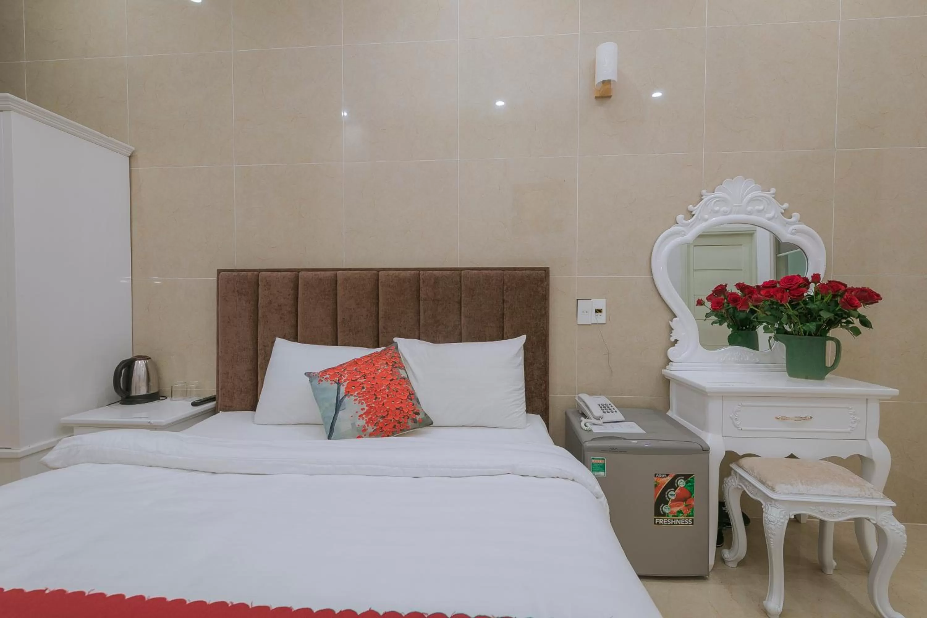 Bedroom, Bed in Ngàn Phố Studio & Love Hotel