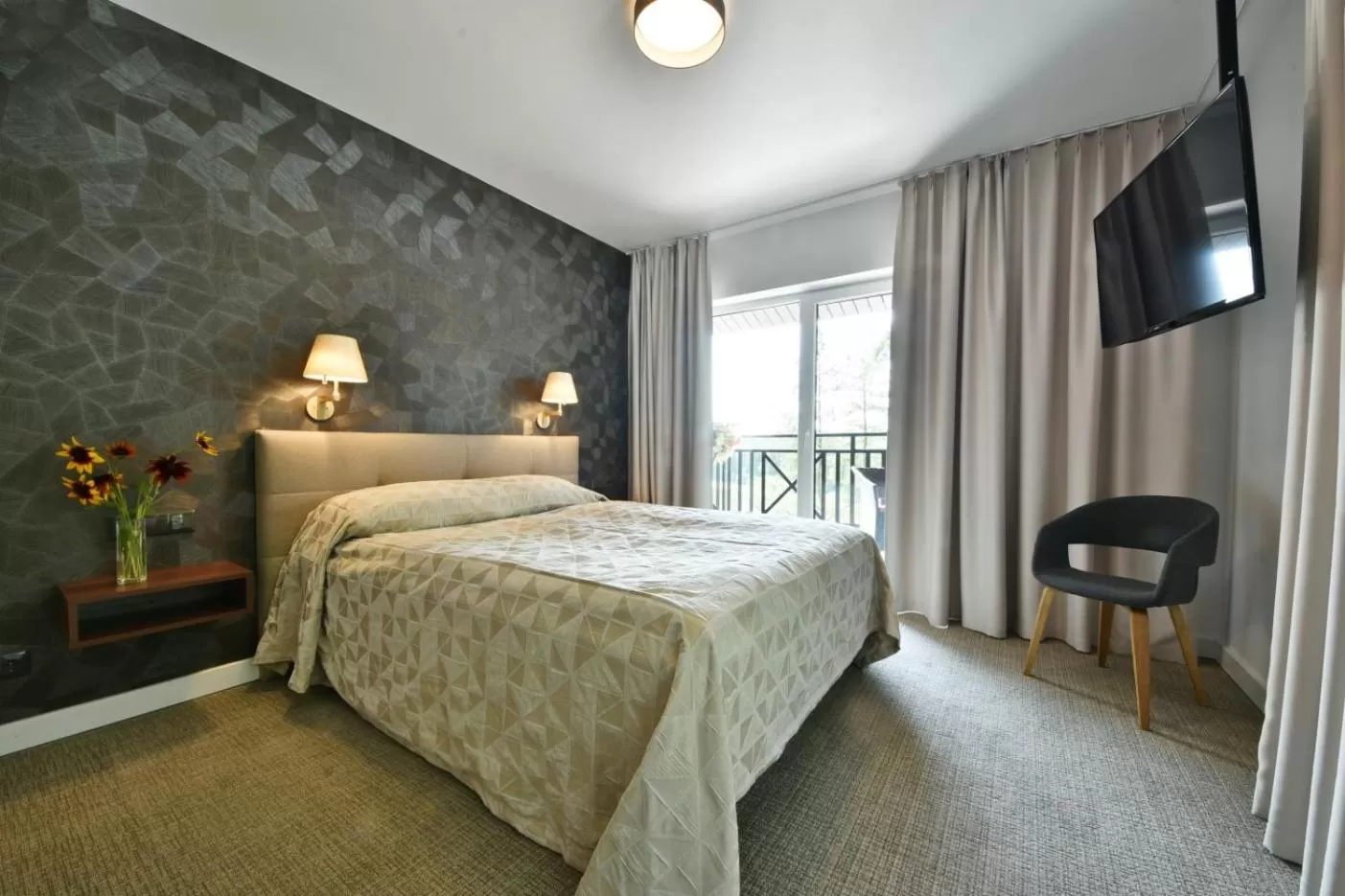 Bed in "Seklytele" apartments