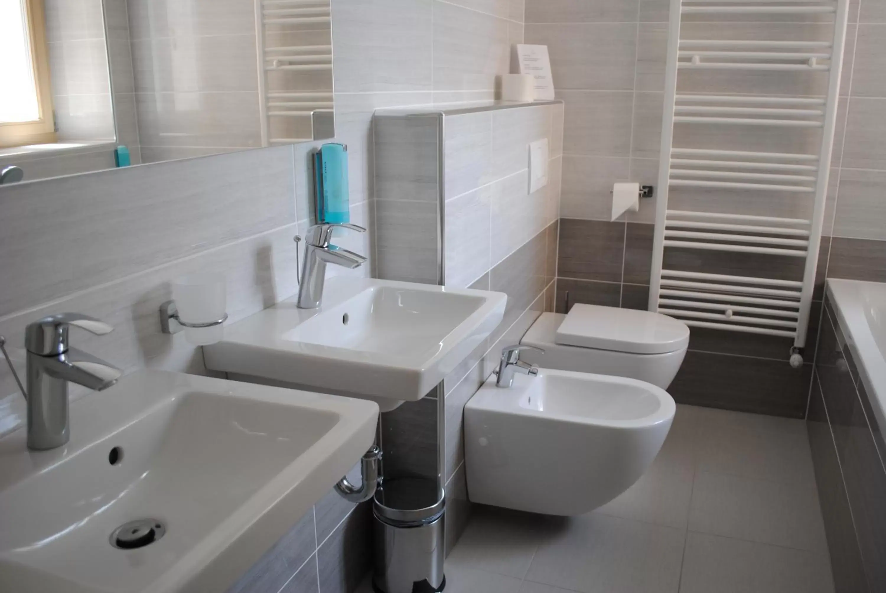 Superior Deluxe Double or Twin Room - single occupancy in Hotel Dvorec Superior Deluxe Double or Twin Room - single occupancy in Hotel Dvorec