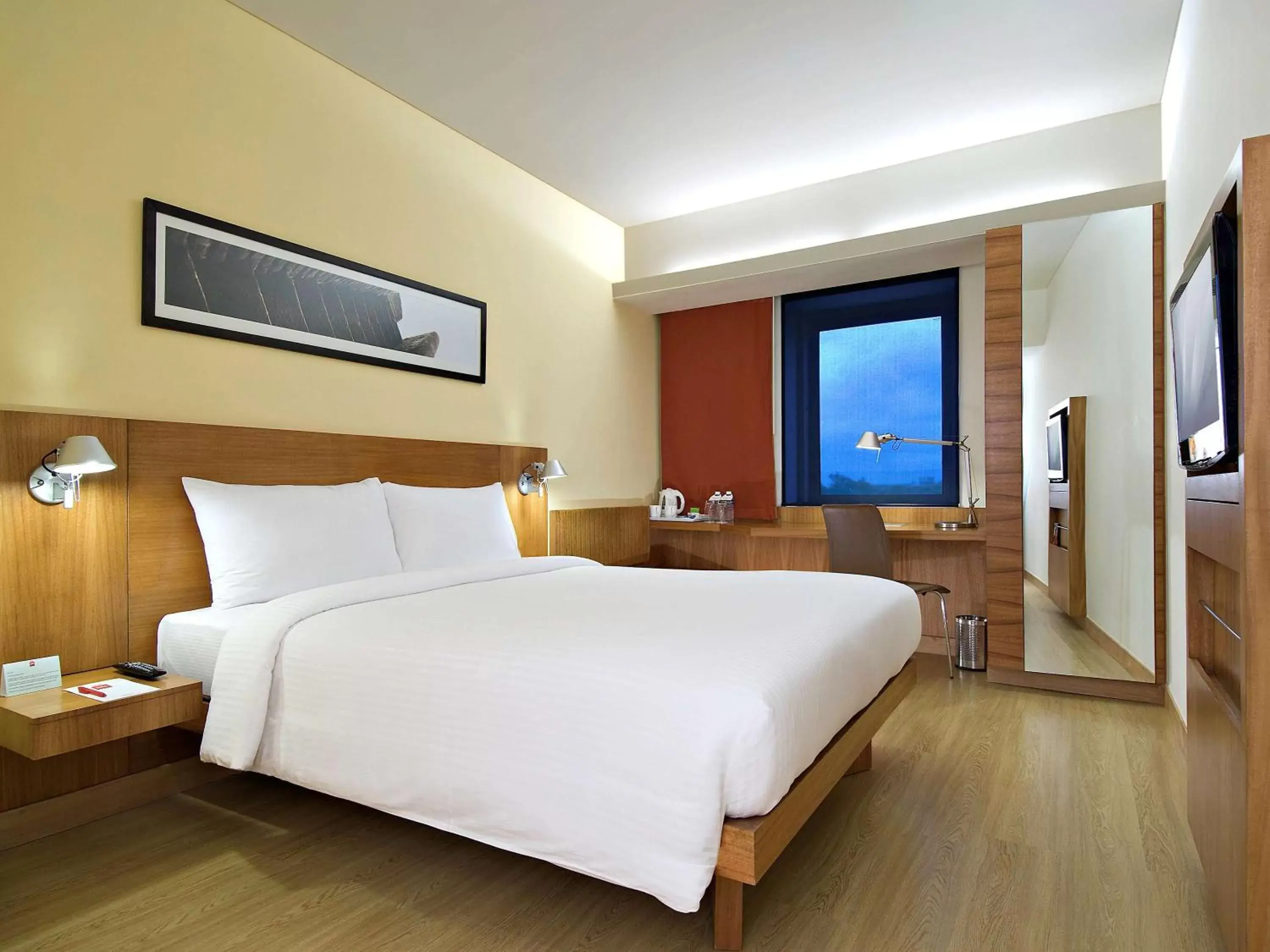 Photo of the whole room, Bed in ibis Pune Viman Nagar - An Accor Brand