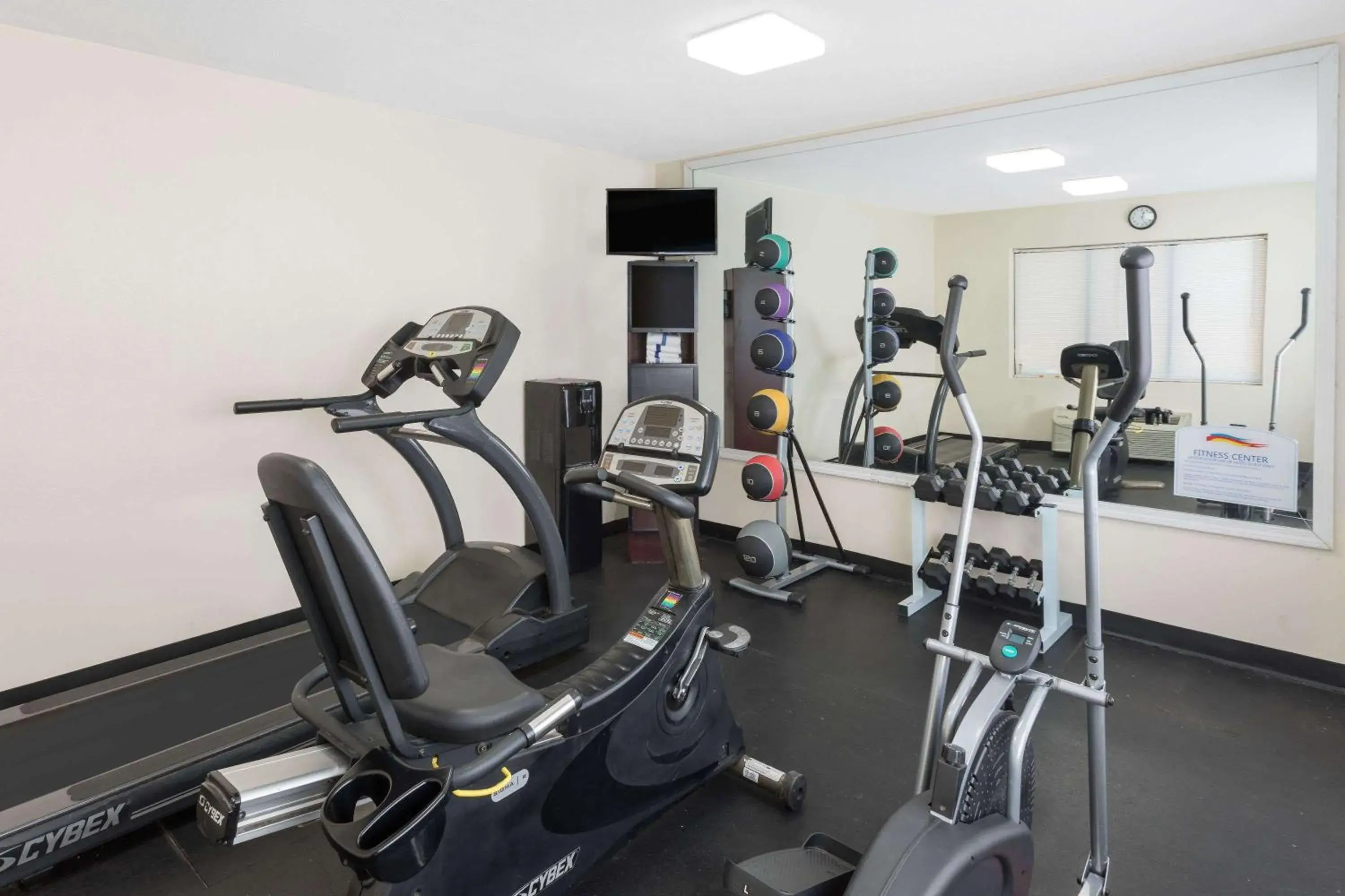 Fitness centre/facilities, Fitness Center/Facilities in Baymont by Wyndham Orangeburg North