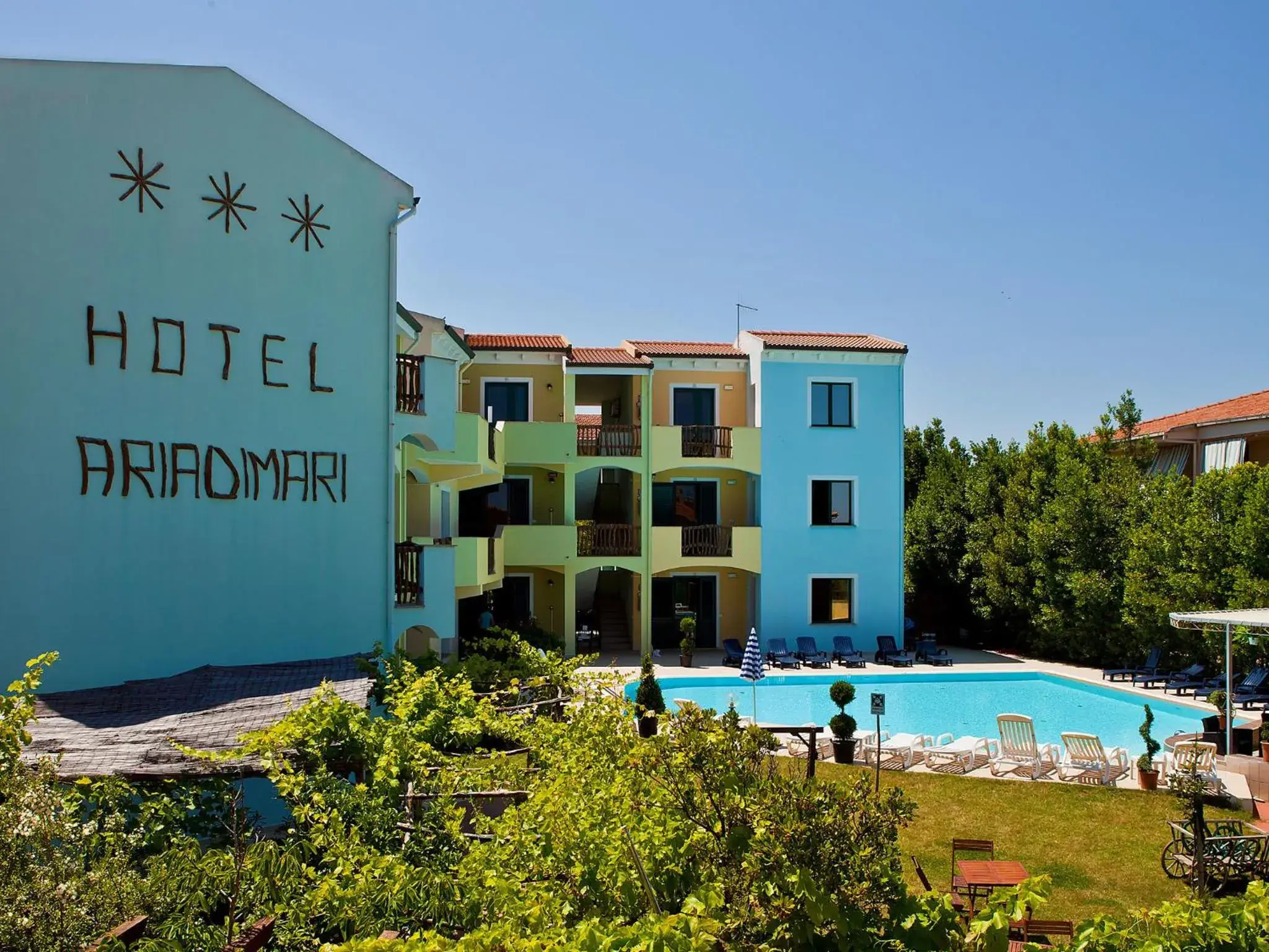 Facade/entrance, Property Building in Hotel Ariadimari