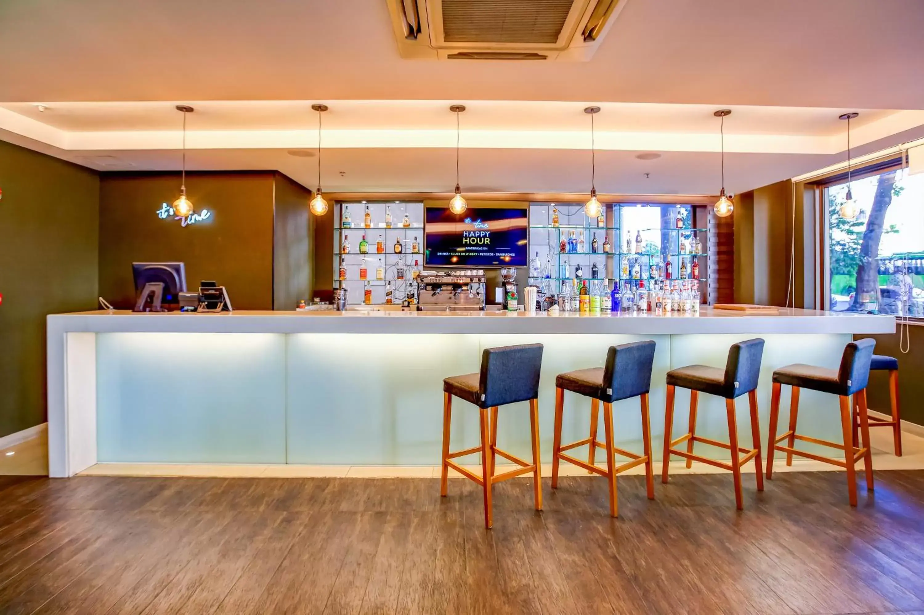 Lounge or bar, Lounge/Bar in Novotel RJ Santos Dumont