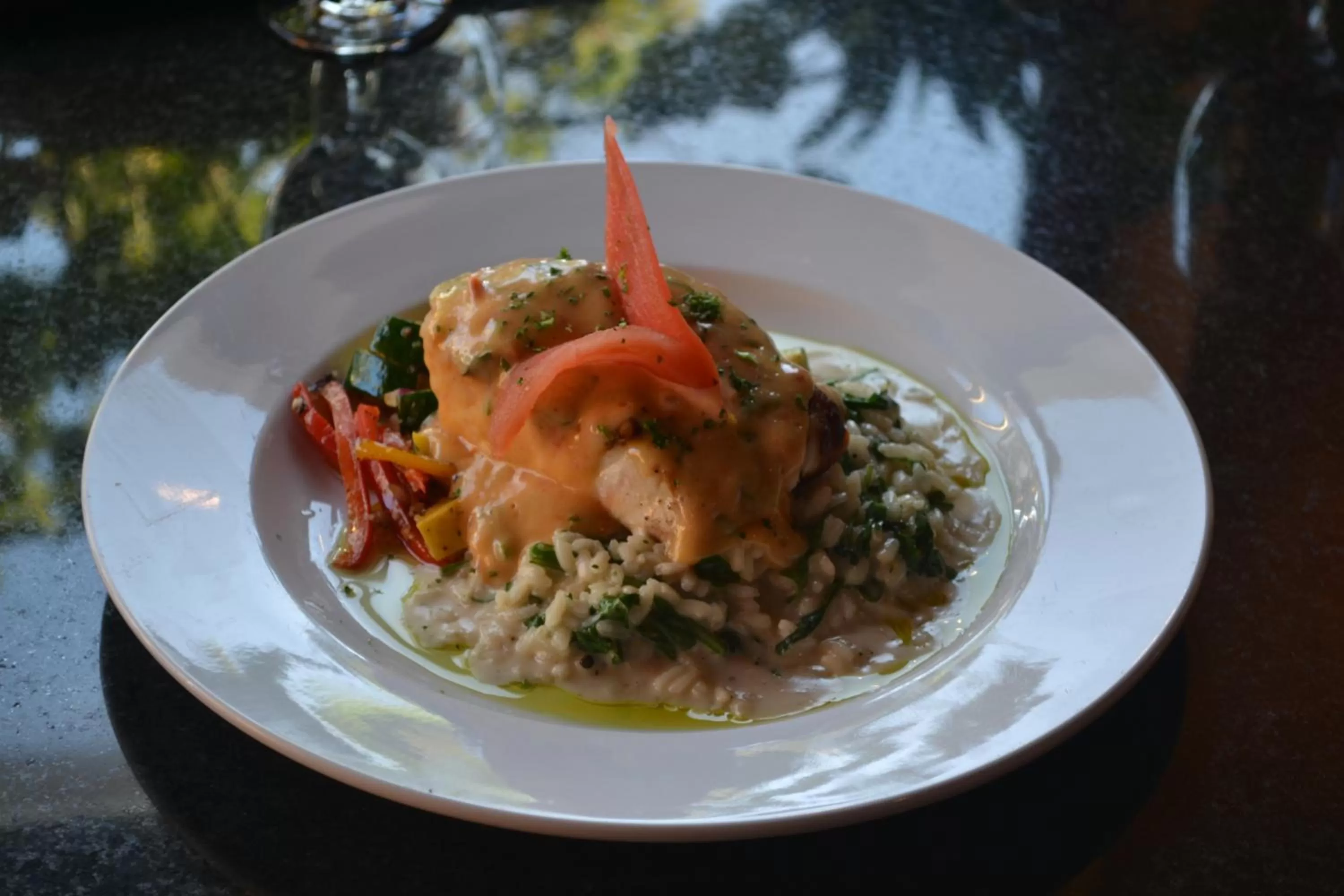 Restaurant/places to eat, Food in Inlet Tower Hotel & Suites