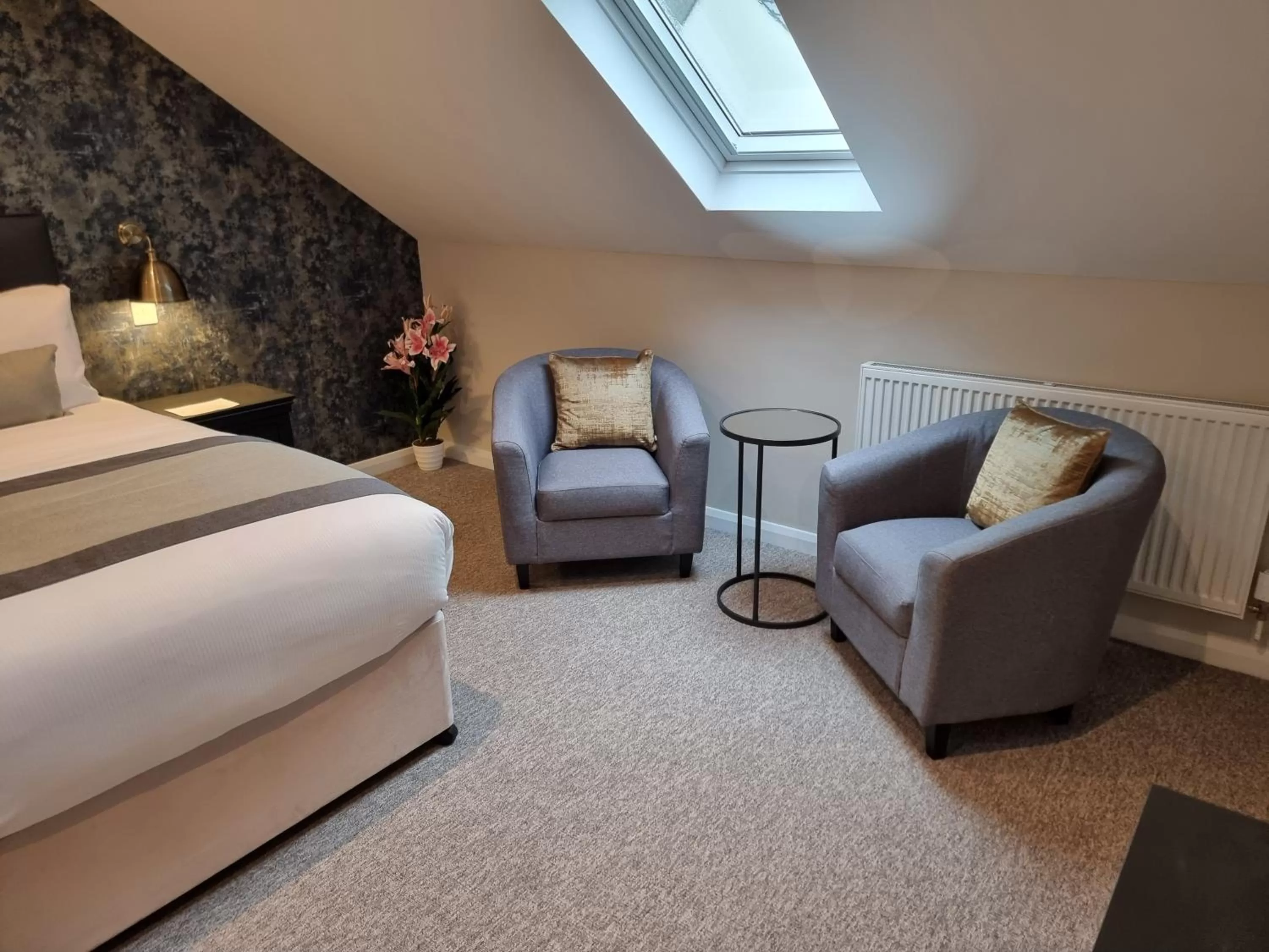 Bedroom, Bed in Number Four at Stow