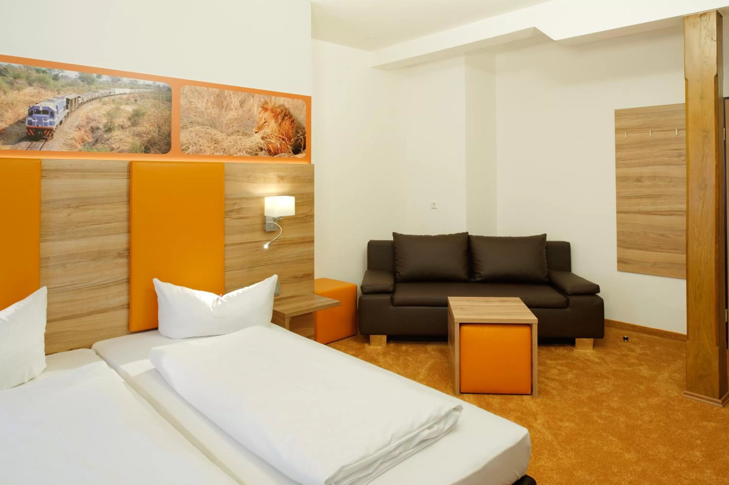 Seating area, Bed in Hotel zur Post