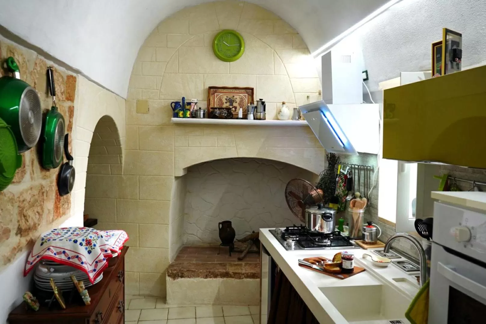 Kitchen or kitchenette, Kitchen/Kitchenette in TRULLO CARMEN
